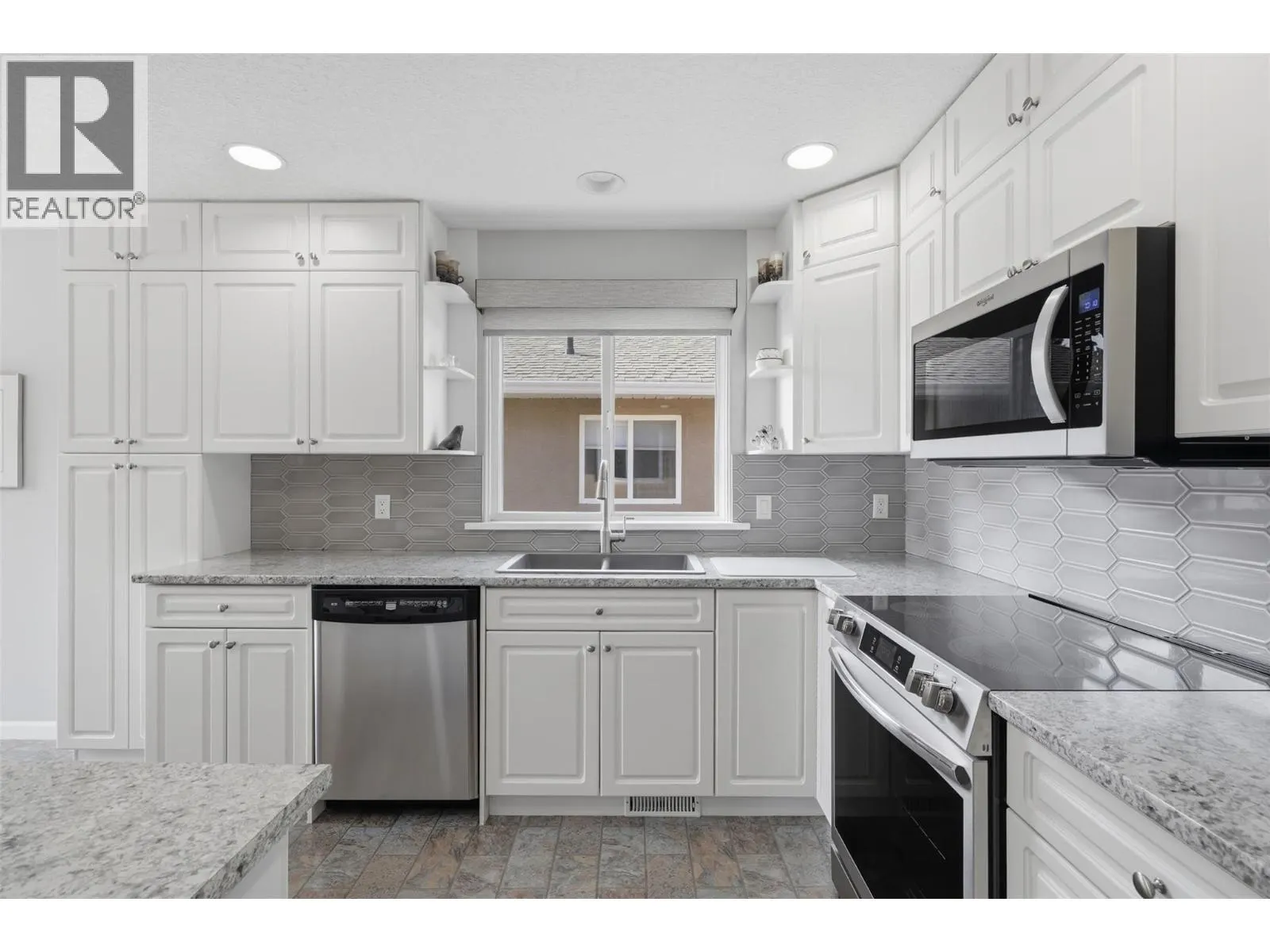 810 Anderson Terrace Unit# 7
