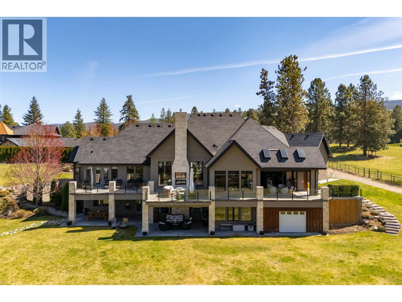 3990 Fairwinds Court