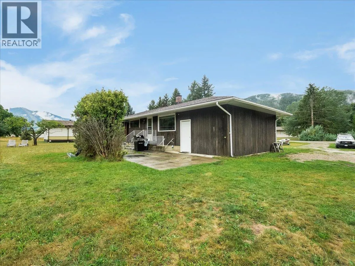 2626 Shoreacres Road
