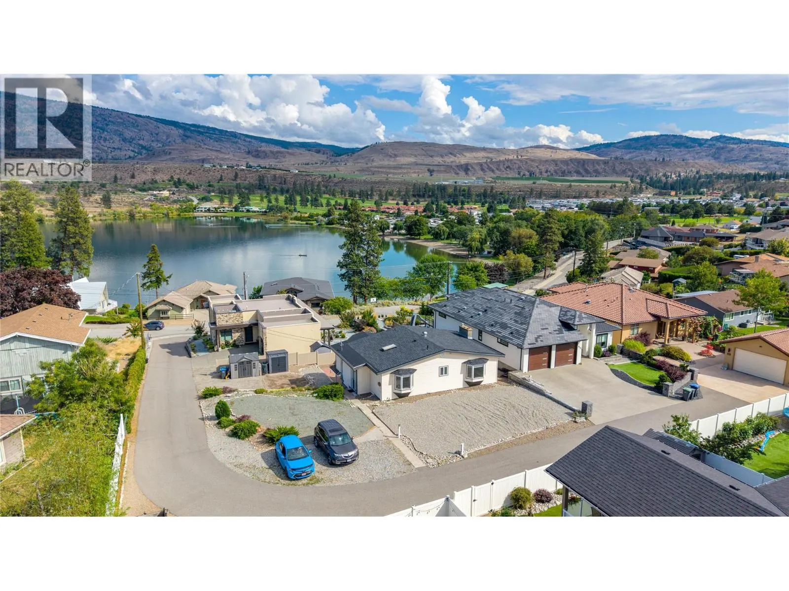6764 Lakeside Drive