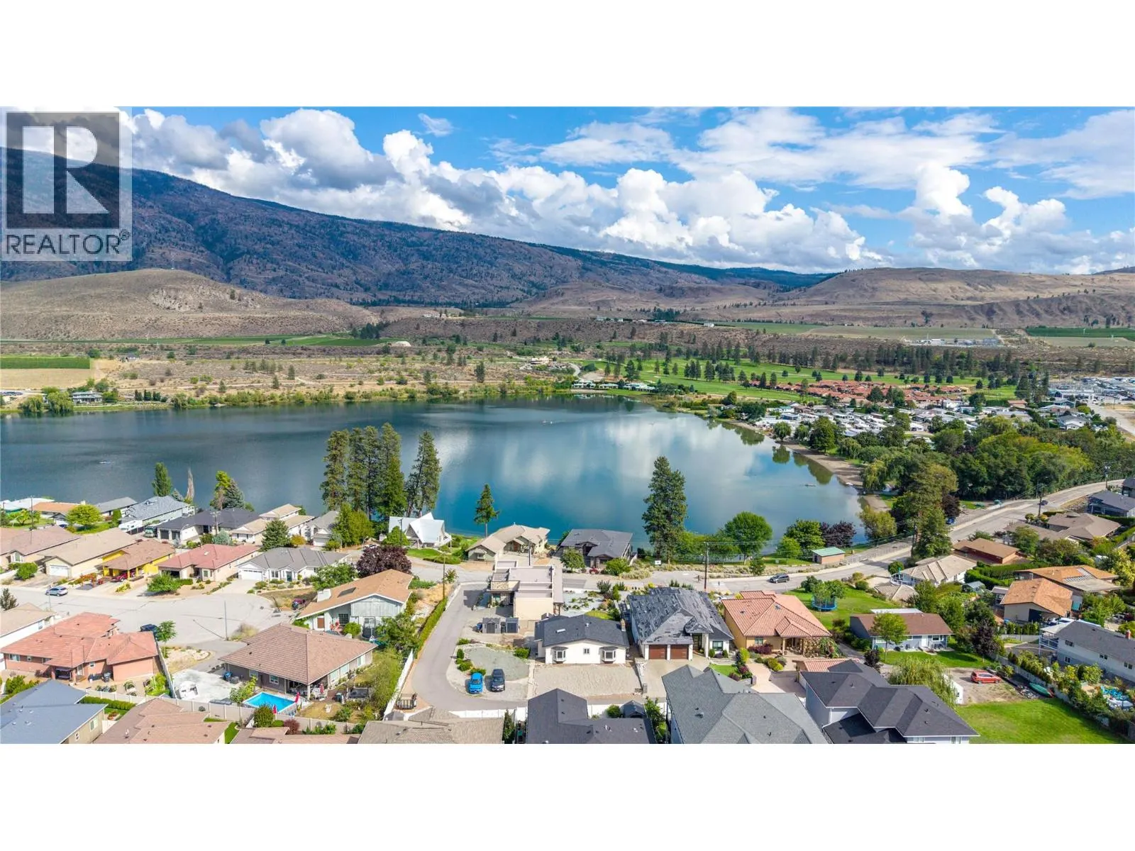 6764 Lakeside Drive