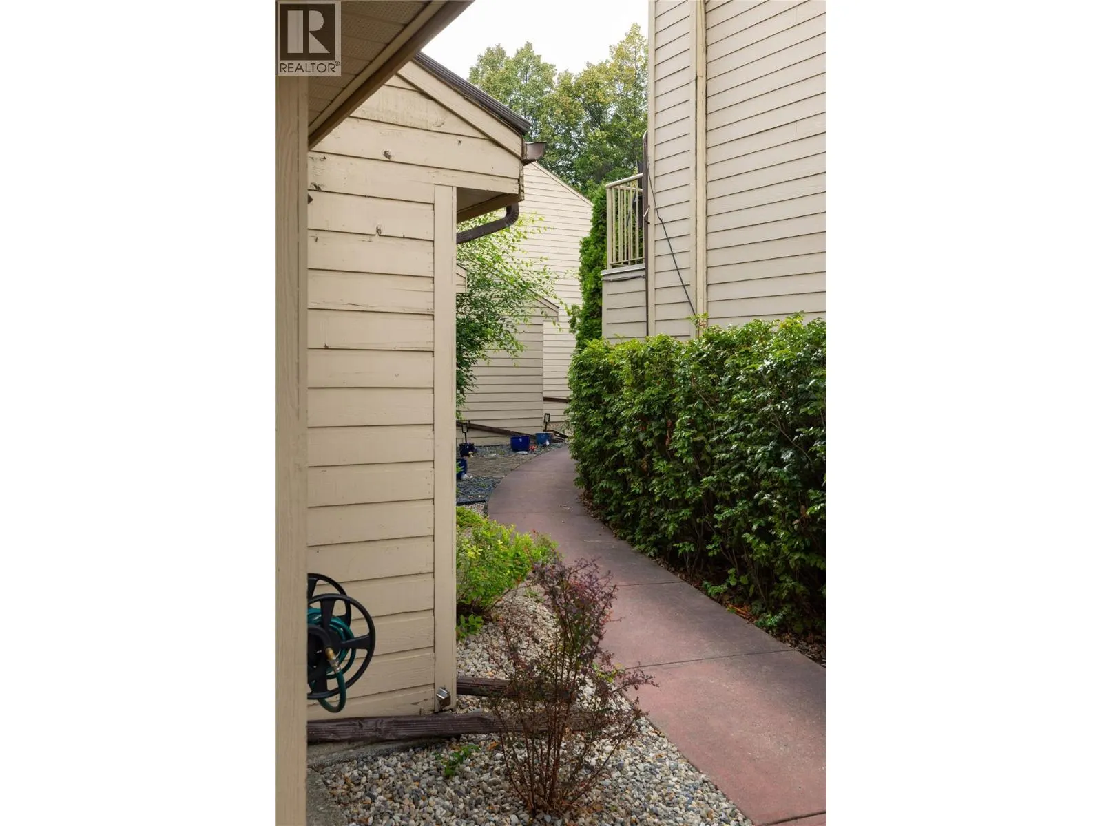 5300 25 Avenue Unit# 20