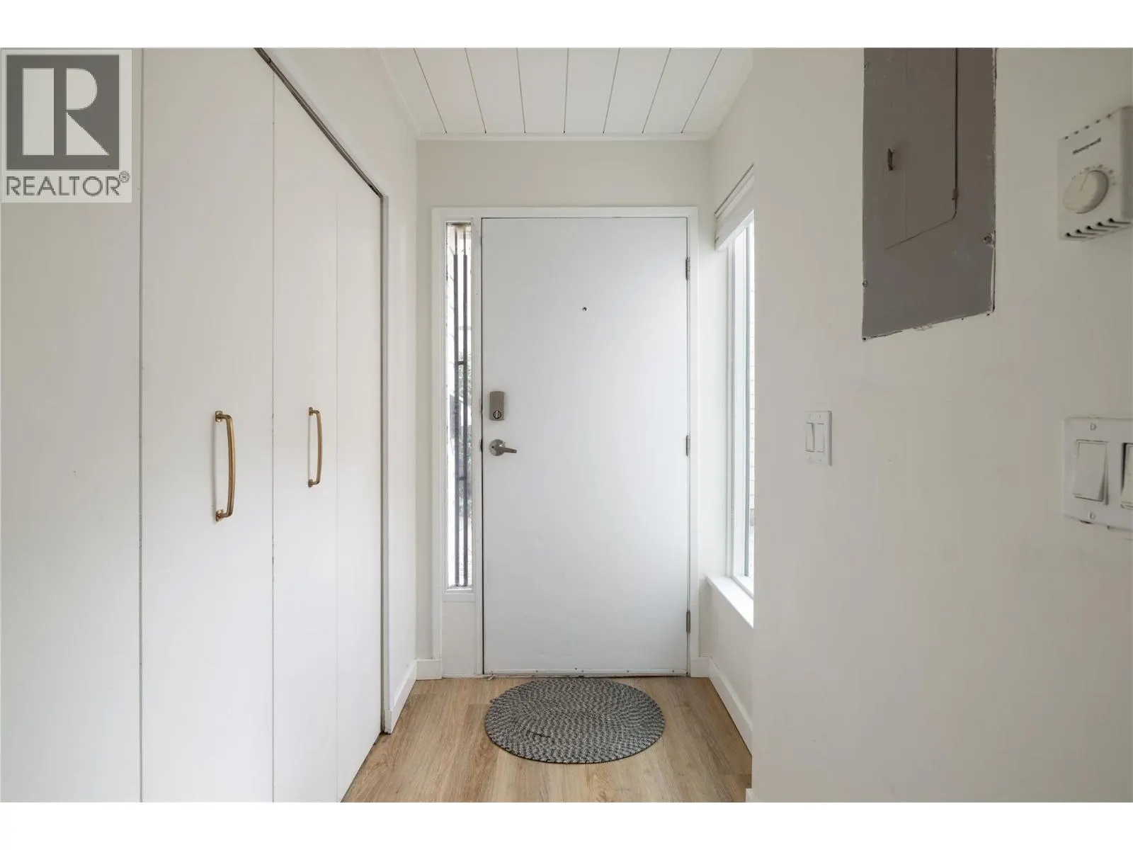 5300 25 Avenue Unit# 20