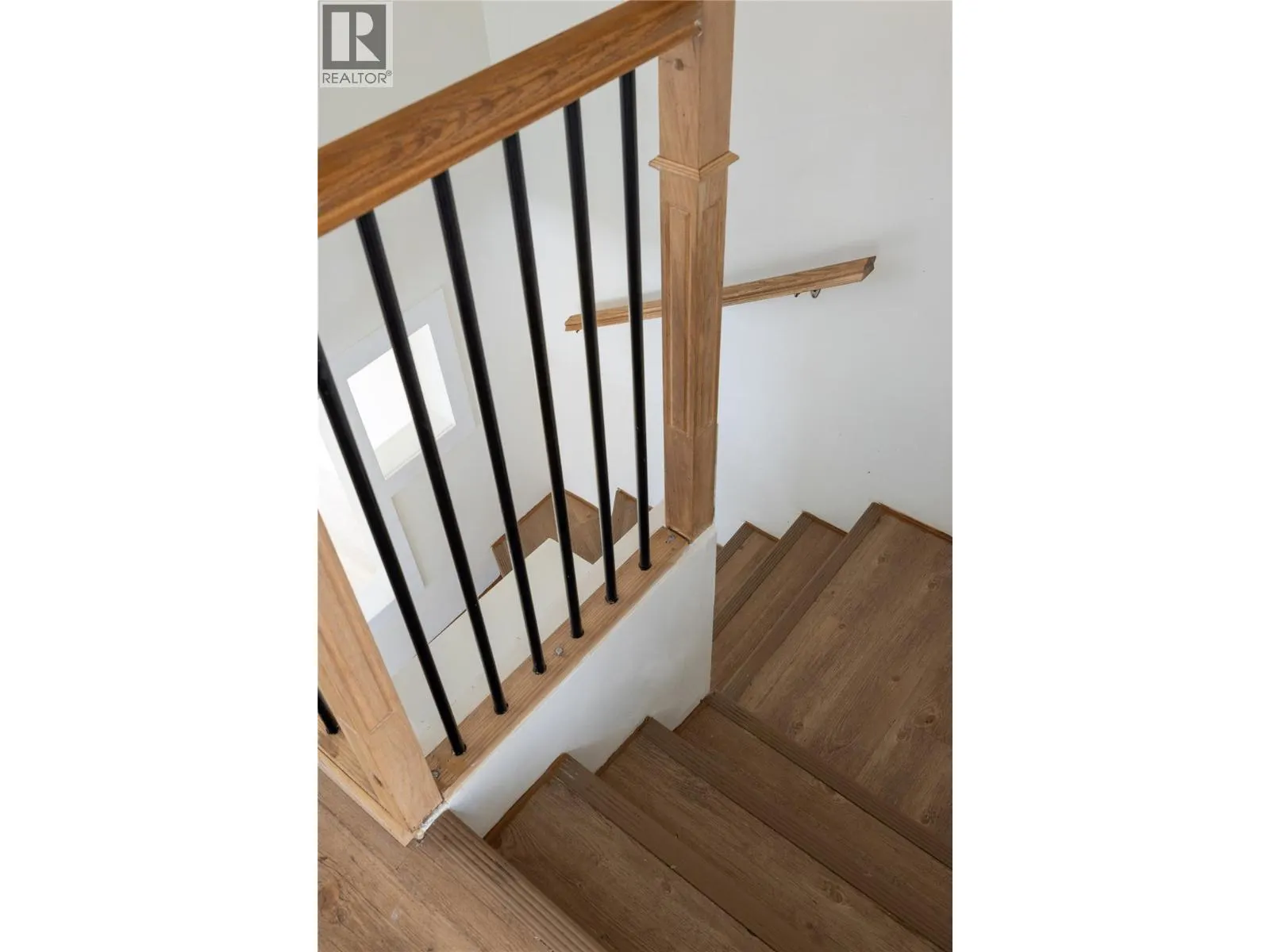 5300 25 Avenue Unit# 20