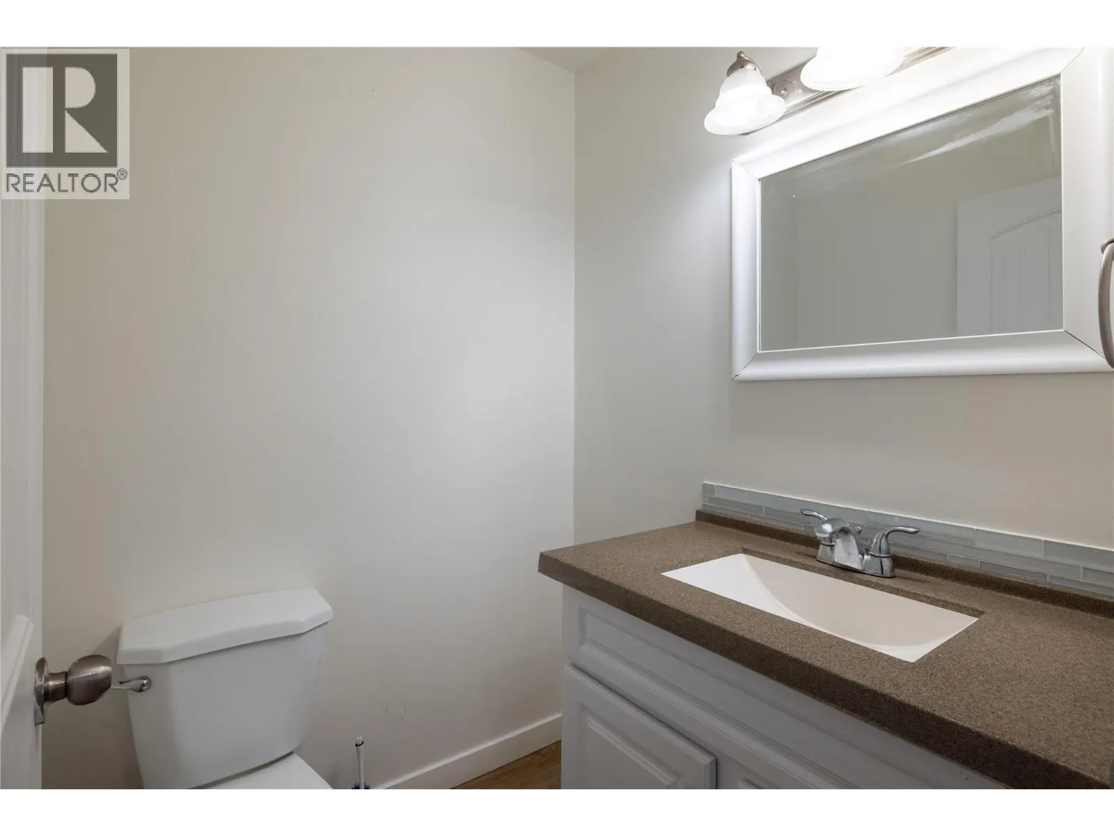 5300 25 Avenue Unit# 20