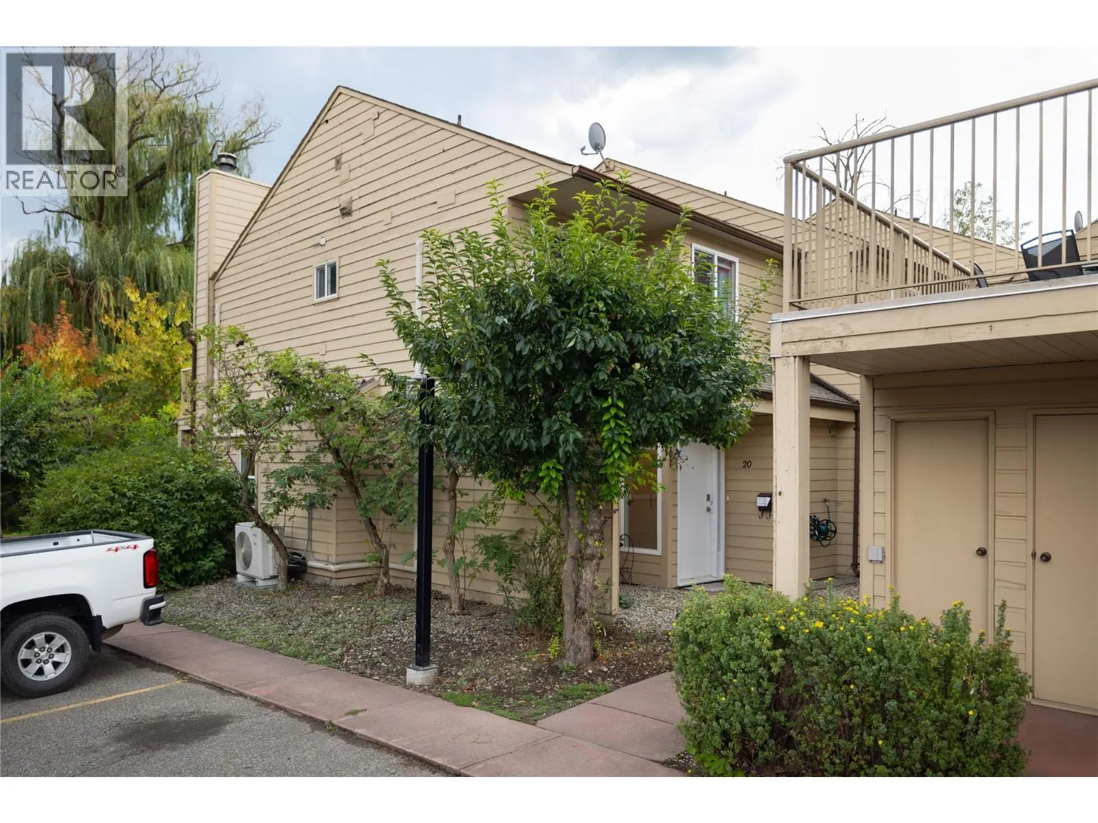 5300 25 Avenue Unit# 20