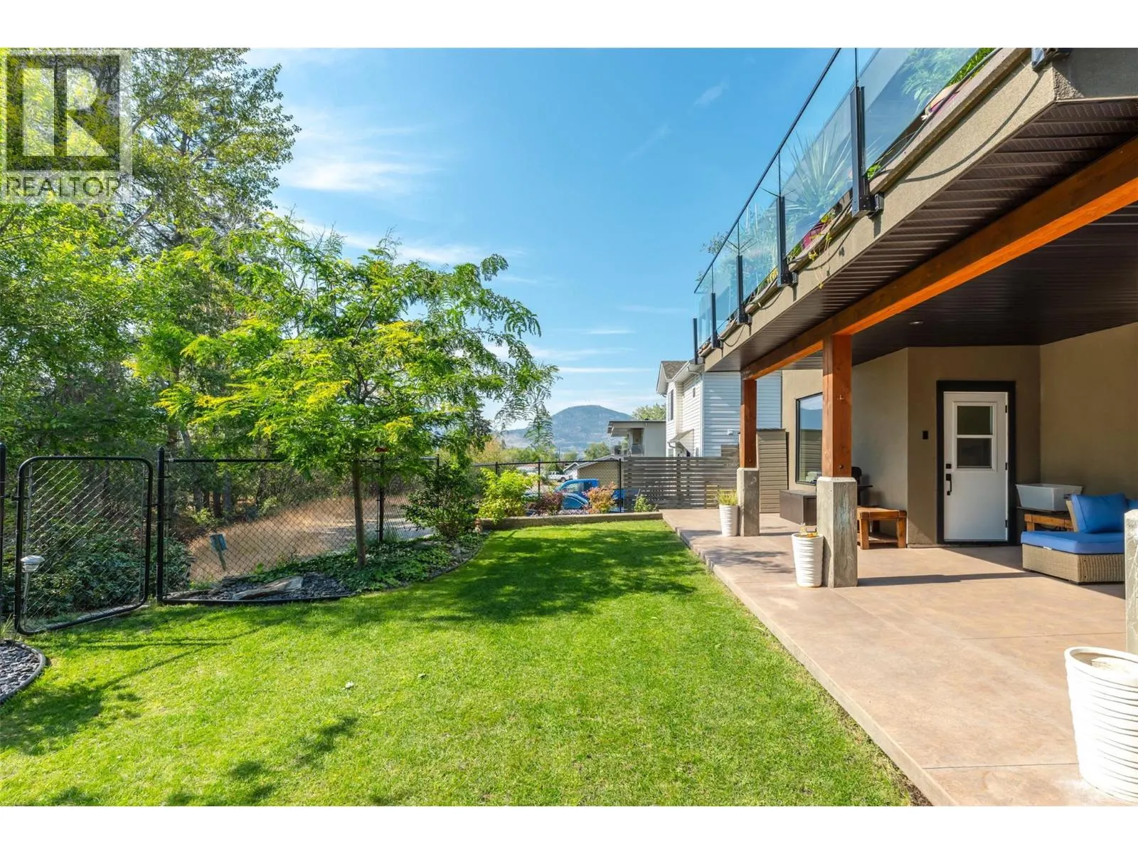 729 CREEKSIDE Road