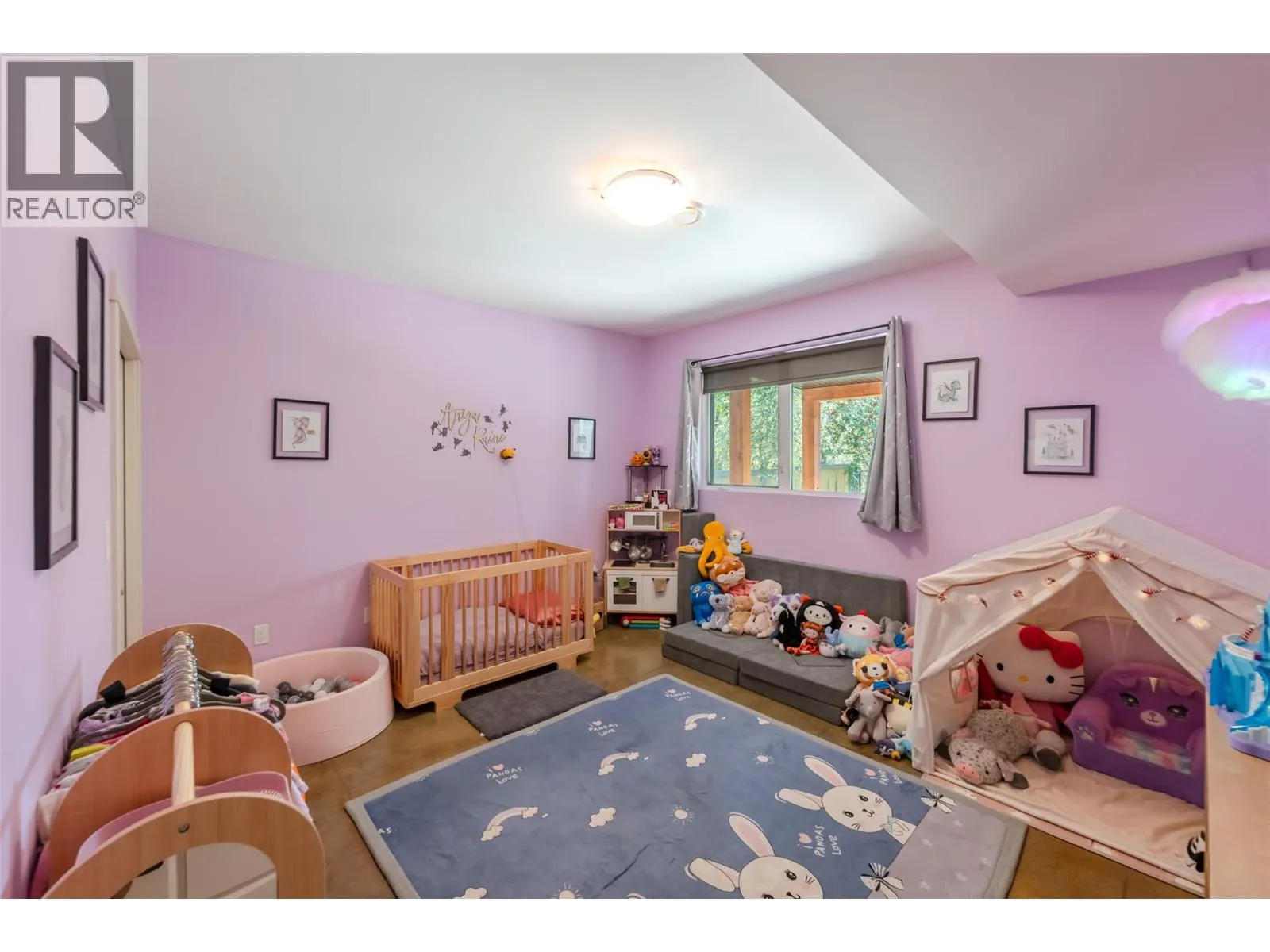 729 CREEKSIDE Road