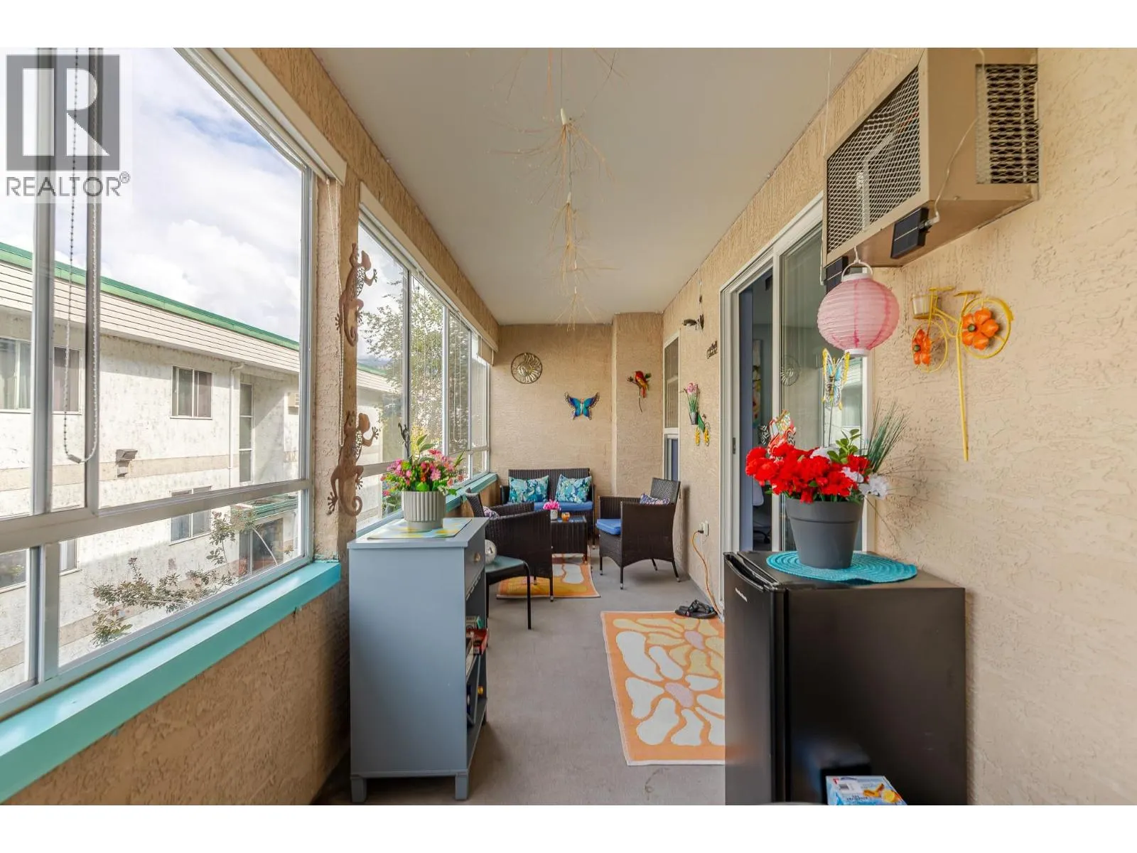 865 Main Street Unit# 204