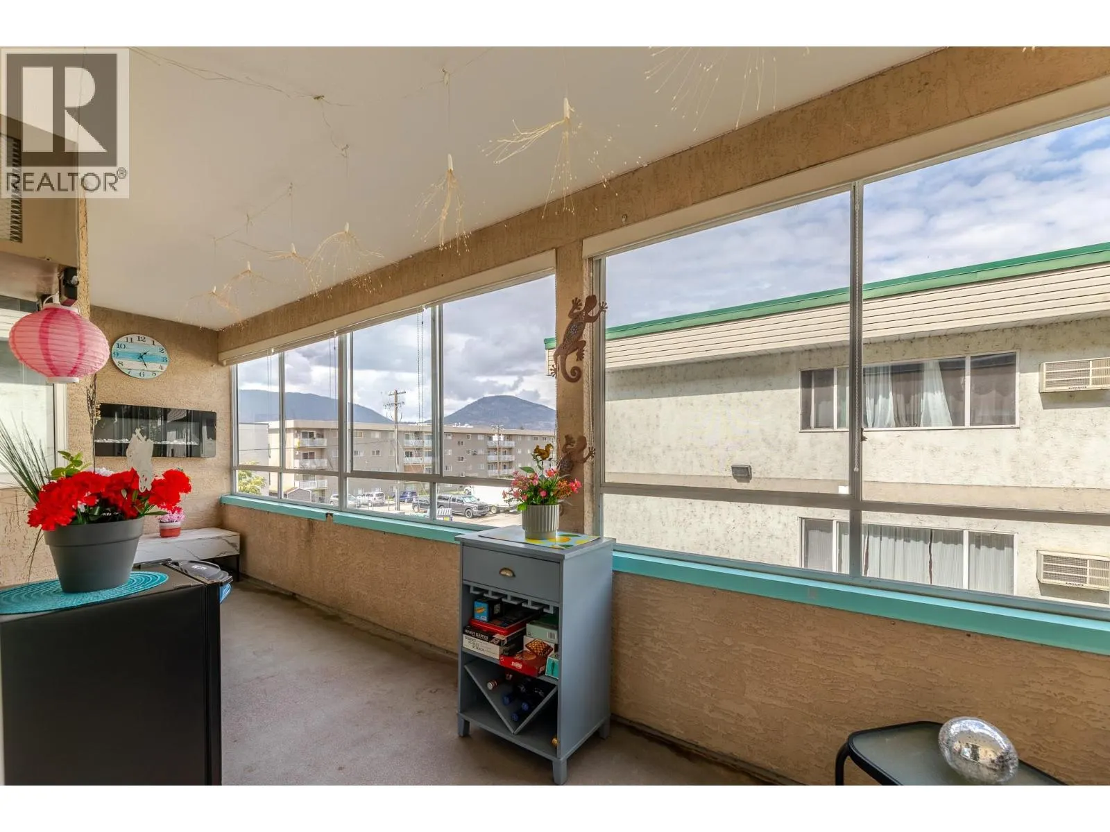 865 Main Street Unit# 204