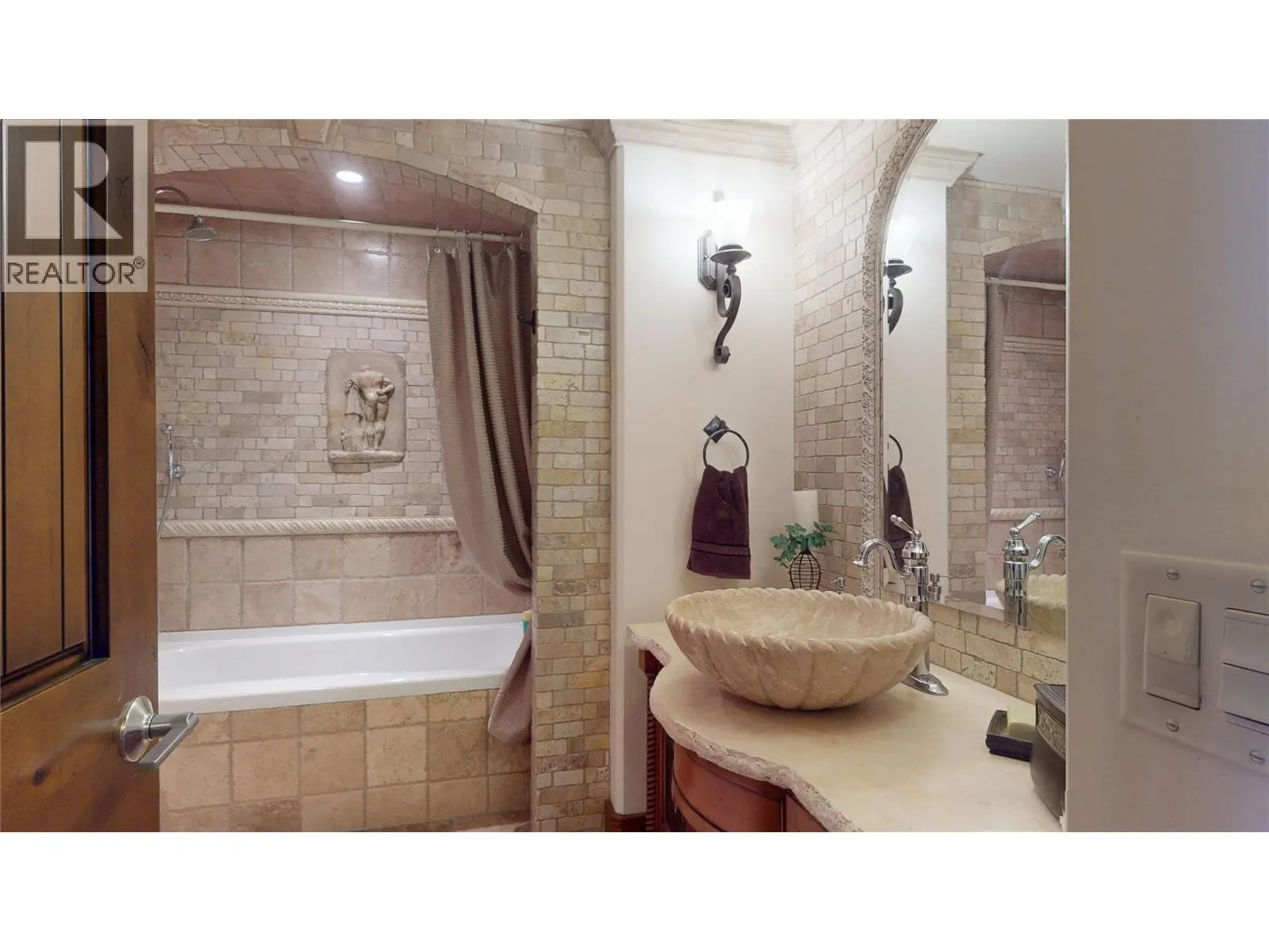 4200 Beach Avenue Unit# 201