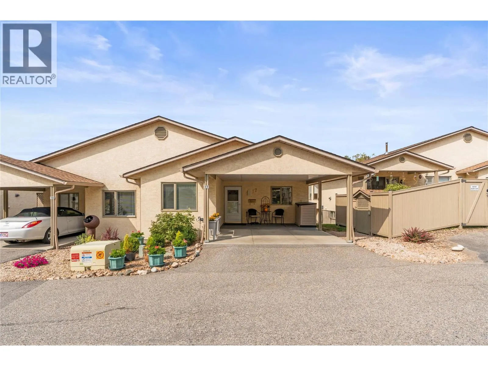 3850 Argyle Avenue Unit# 17