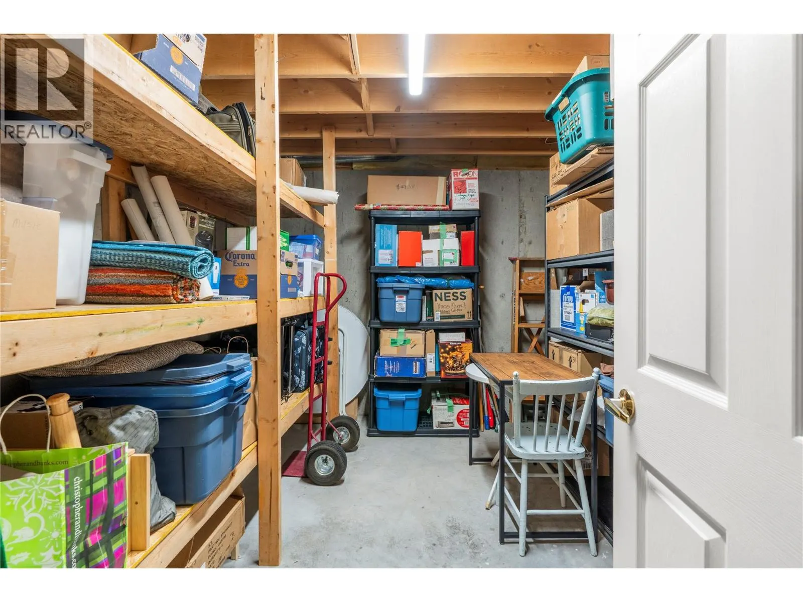 3850 Argyle Avenue Unit# 17