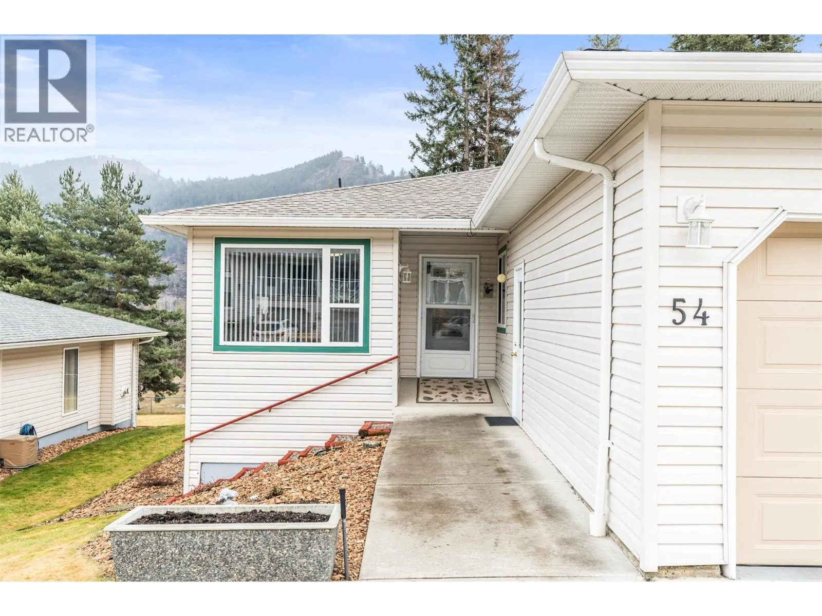2675 Pine Avenue Unit# 54