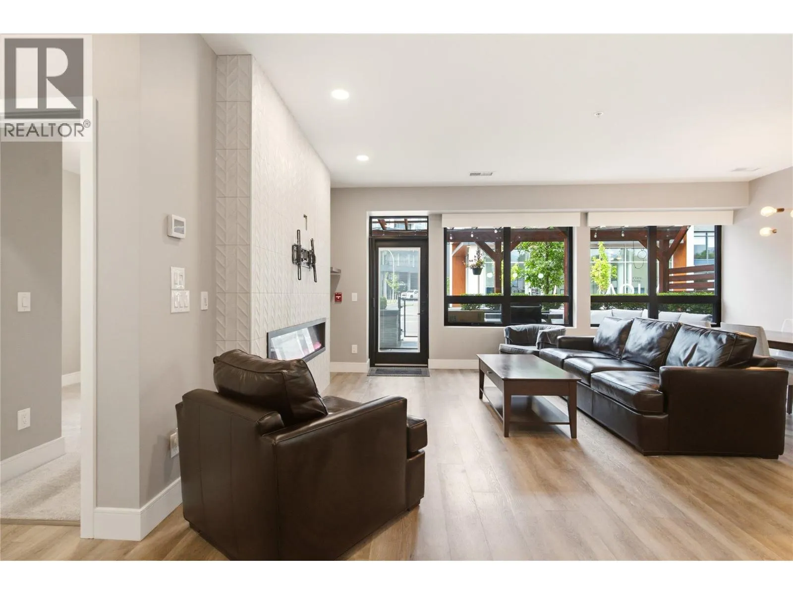 529 Truswell Road Unit# 103