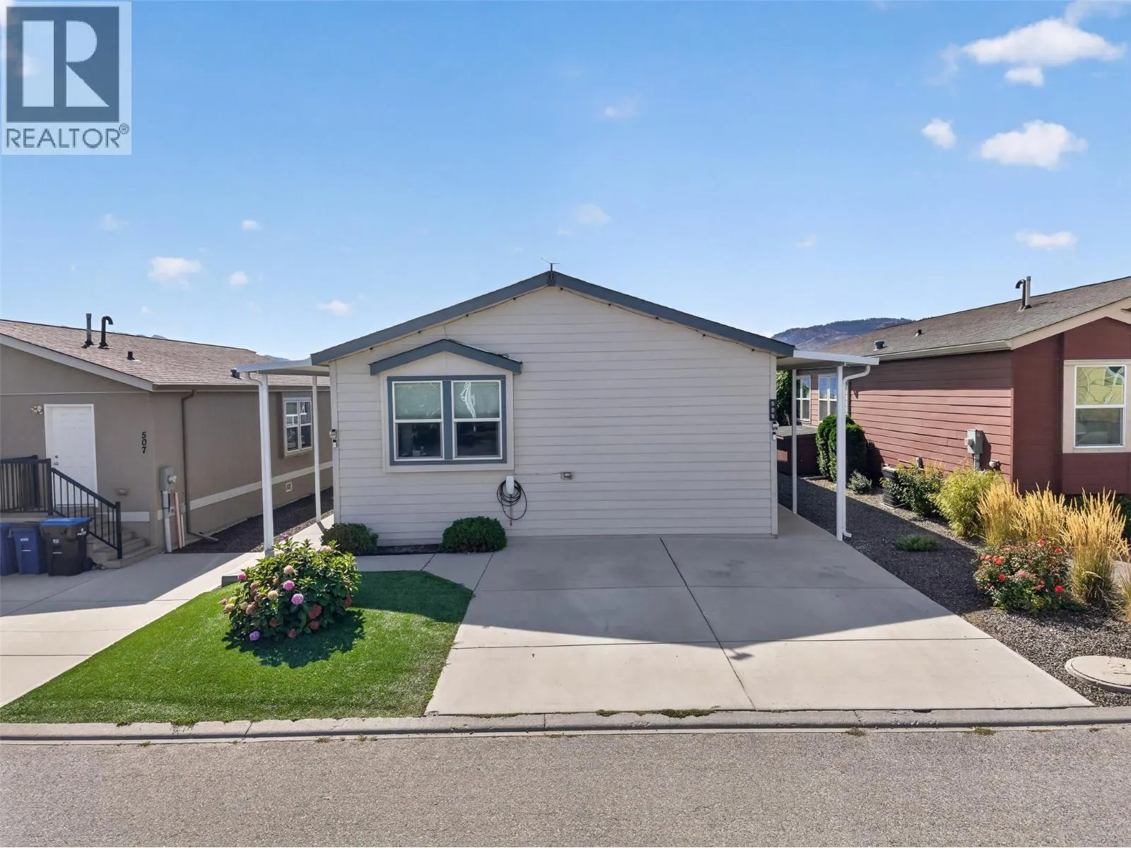 2440 Old Okanagan Highway Unit# 509