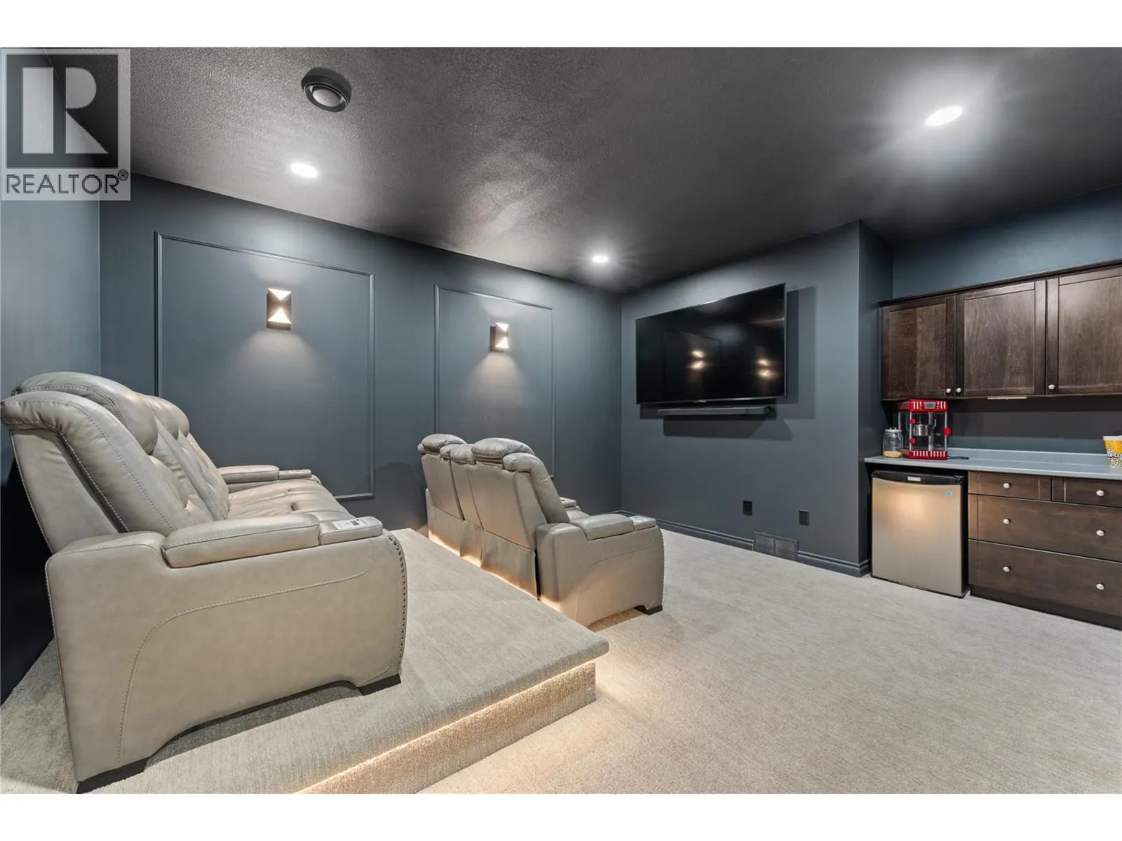408 Okaview Road