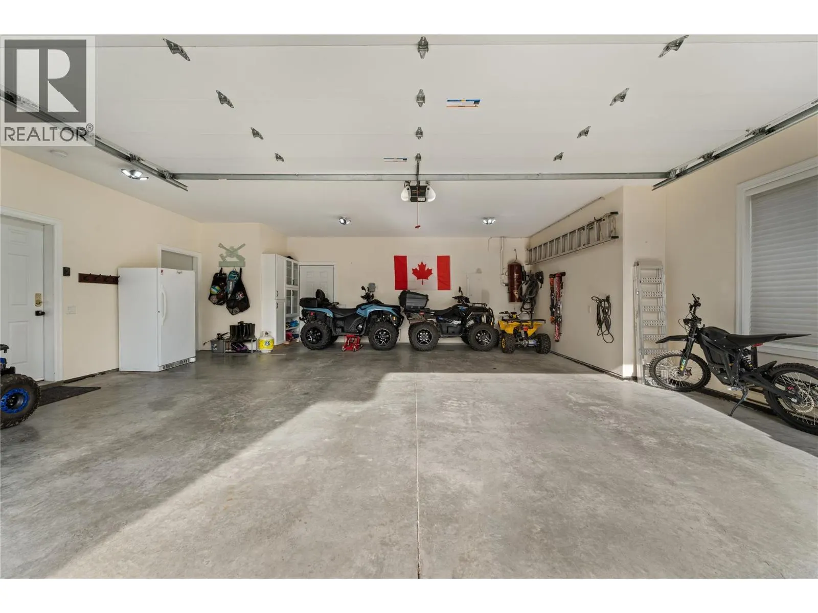 408 Okaview Road