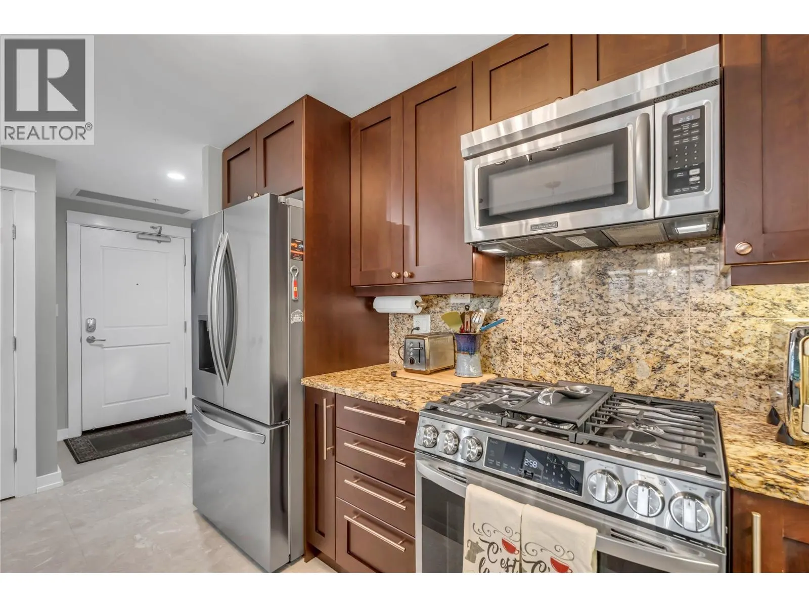 75 Martin Street Unit# 1103