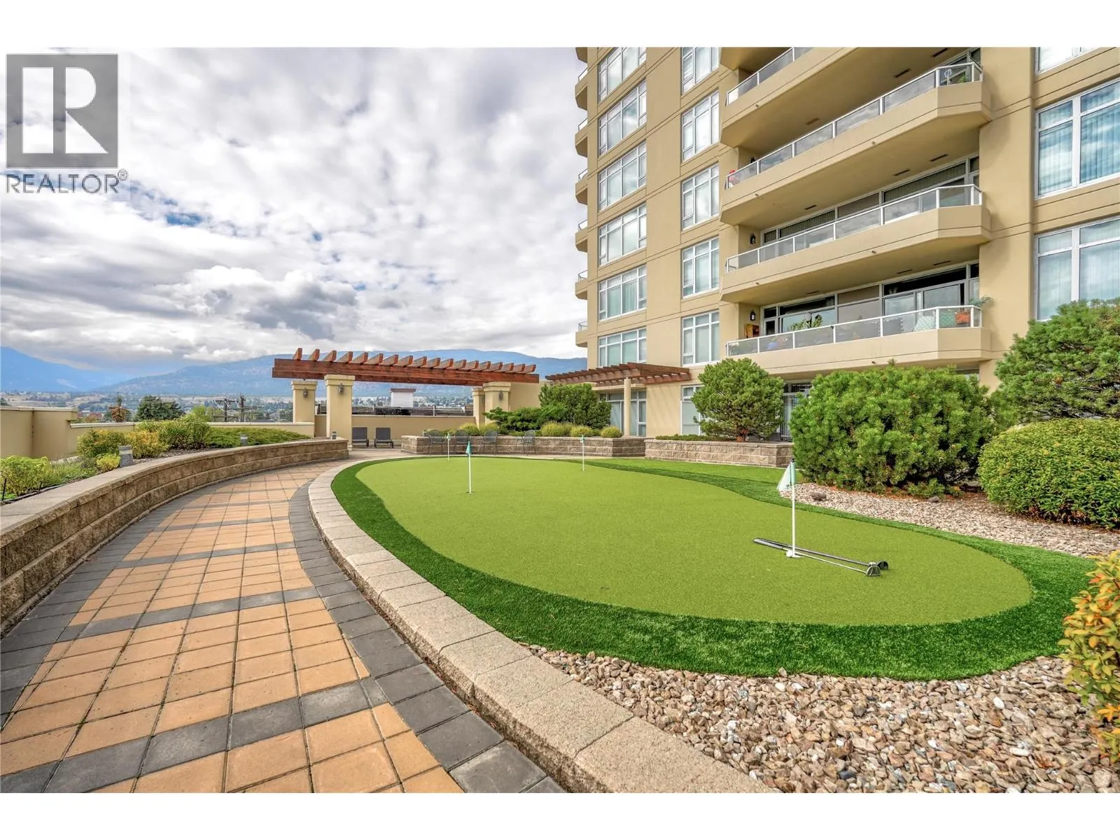 75 Martin Street Unit# 1103