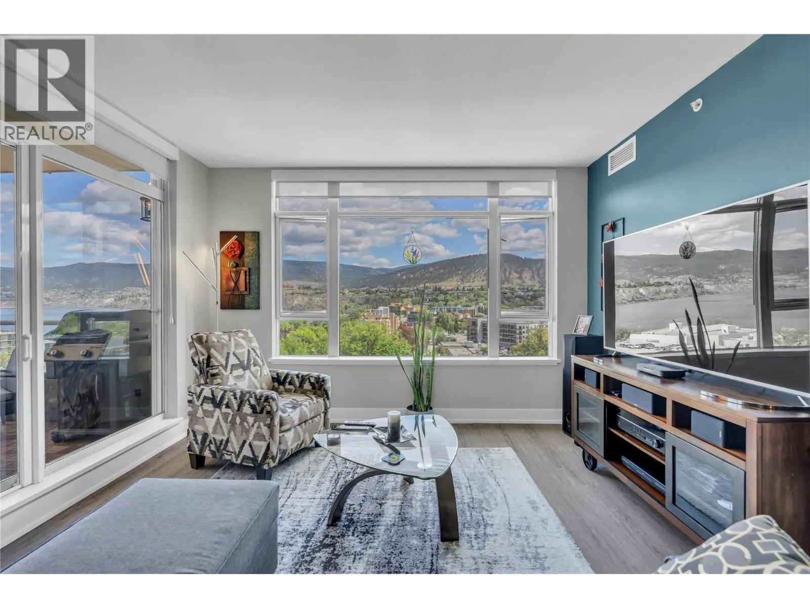 75 Martin Street Unit# 1103
