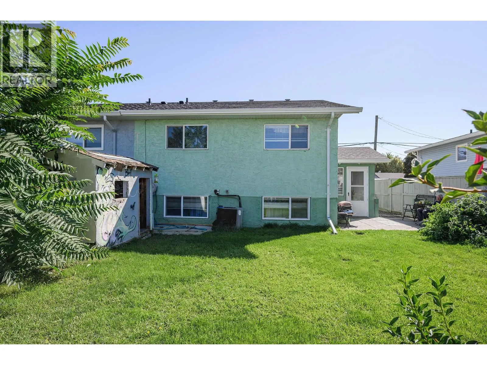 1088 WINDBREAK Street