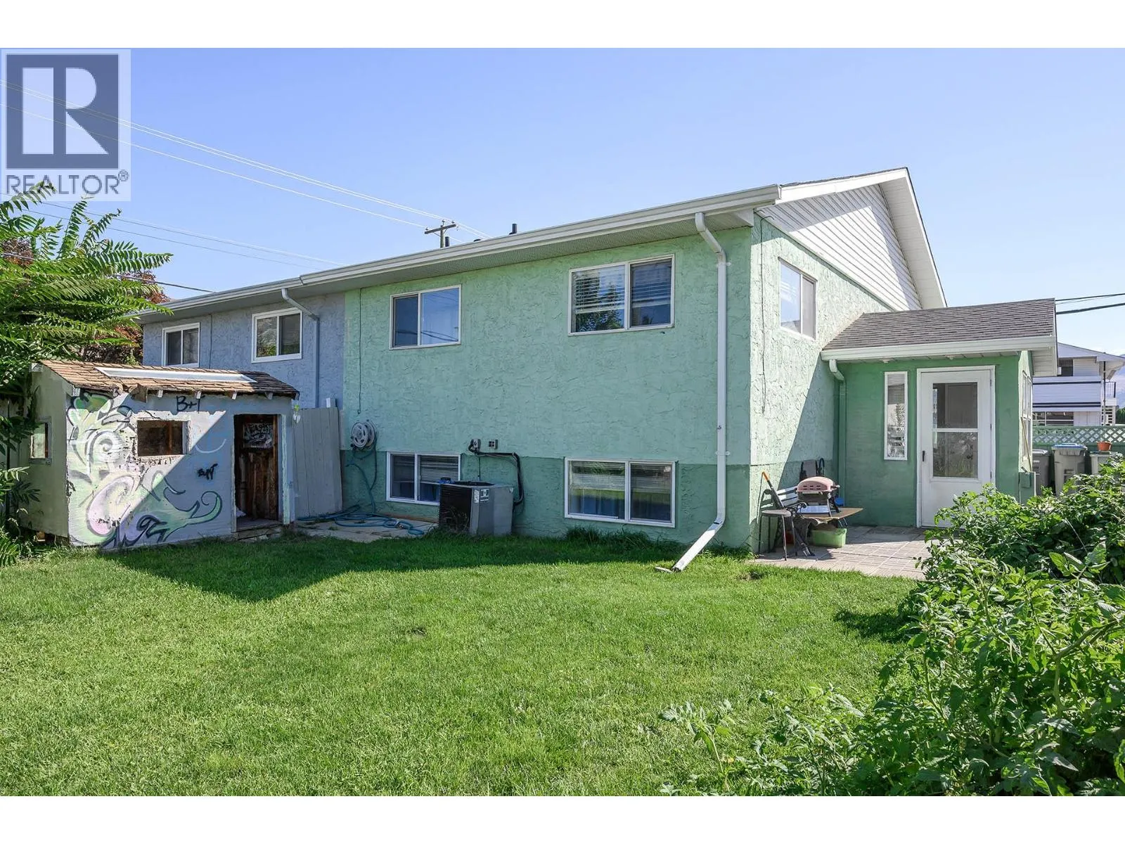 1088 WINDBREAK Street