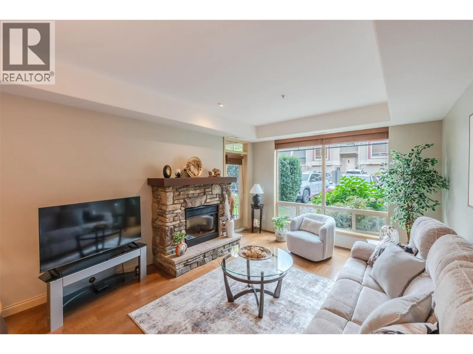 2750 Auburn Road Unit# 112