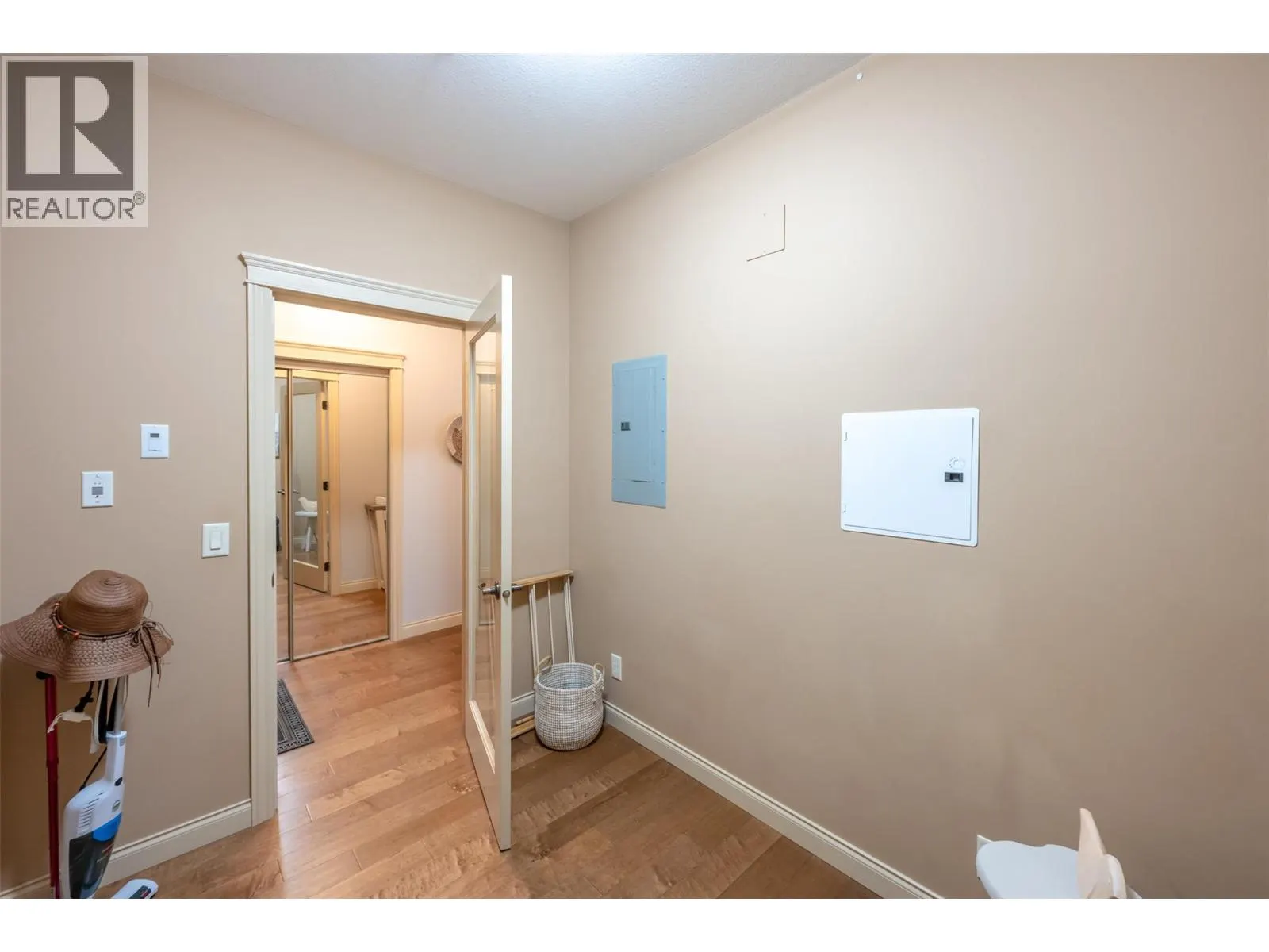 2750 Auburn Road Unit# 112