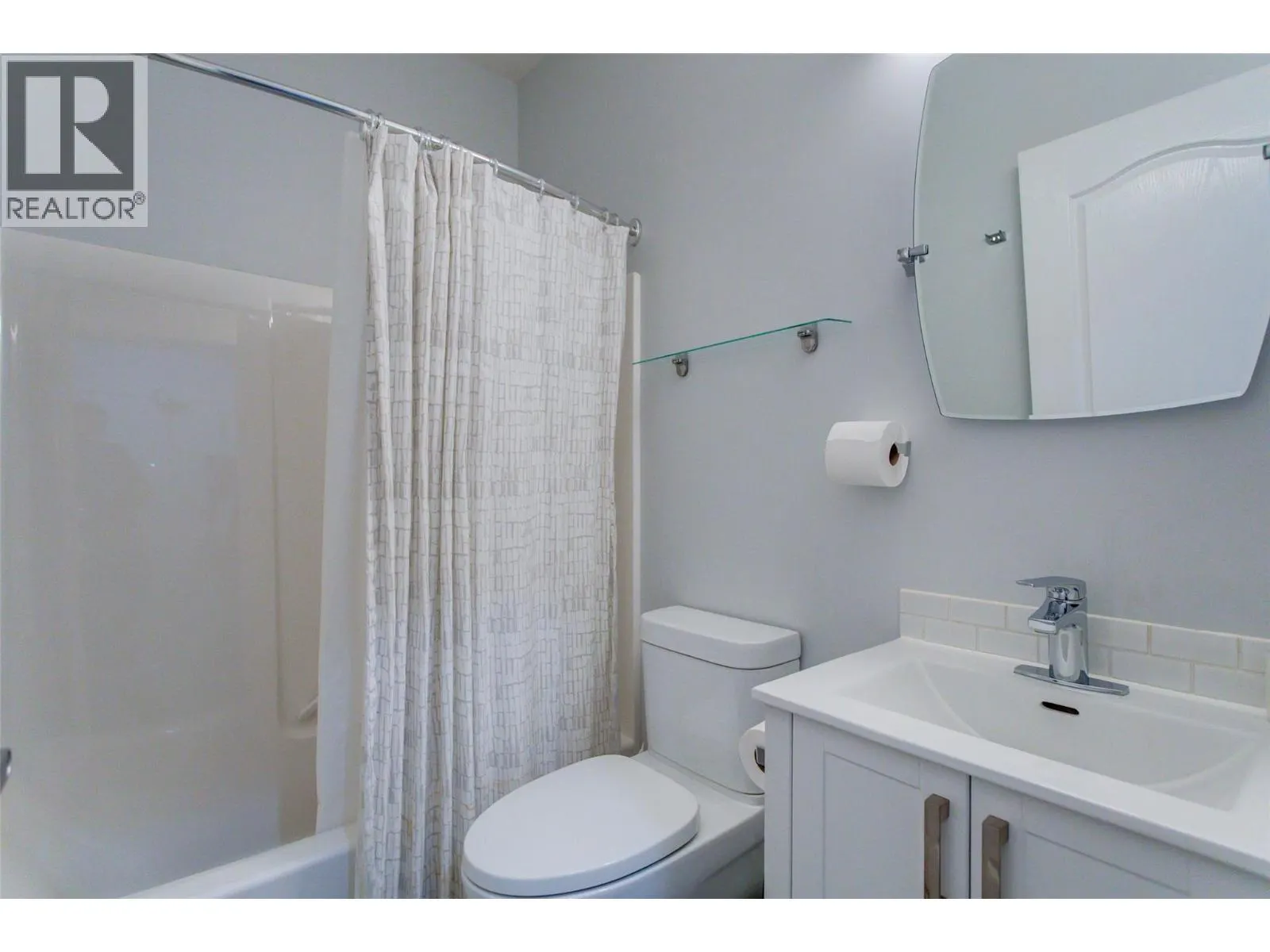 3788 Bird Place Unit# 114