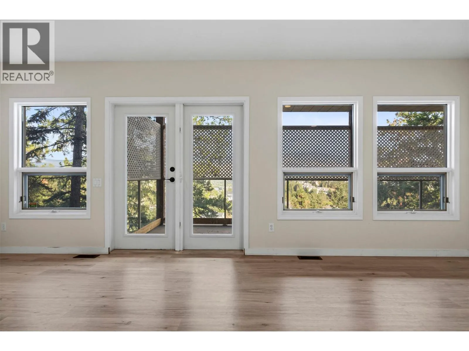 2308 Lillooet Crescent