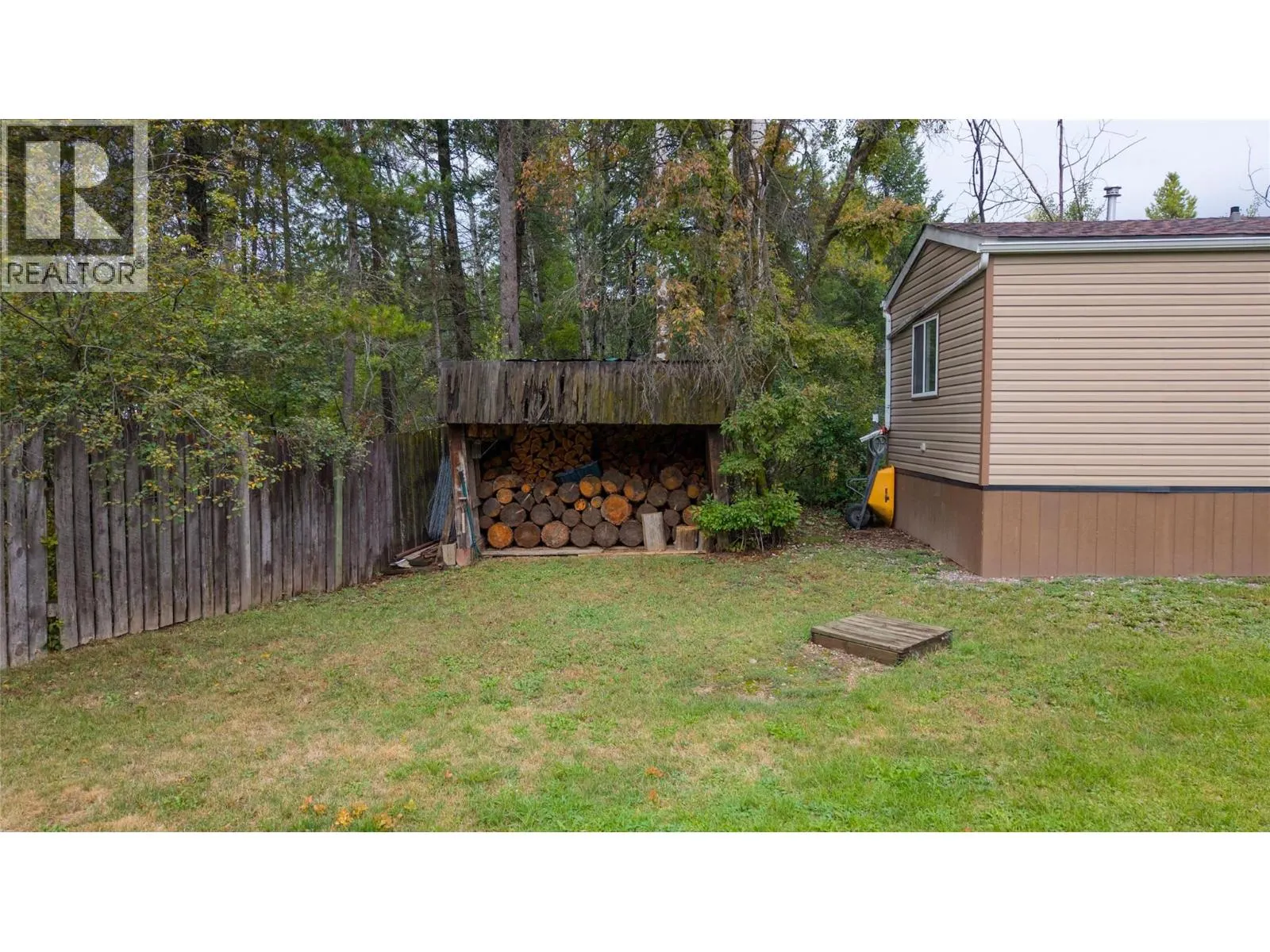 7285 Jaffray Village Loop Road