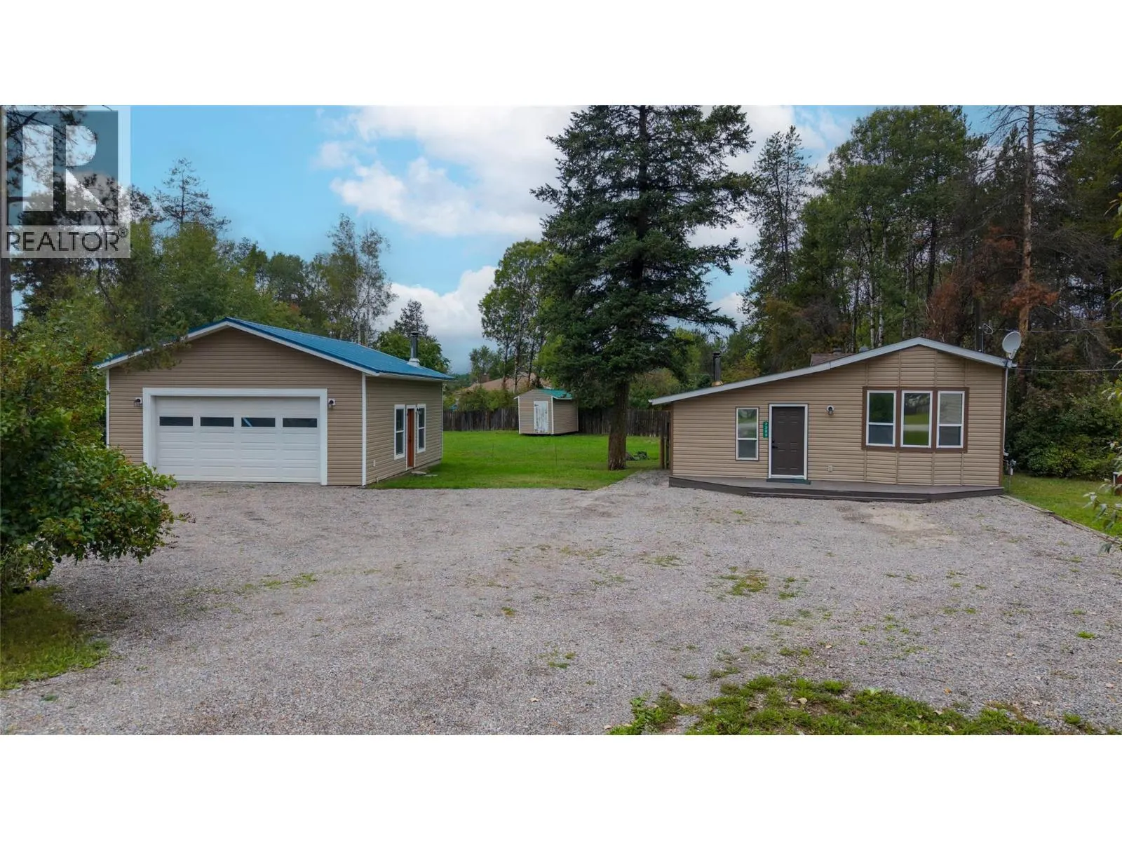 7285 Jaffray Village Loop Road