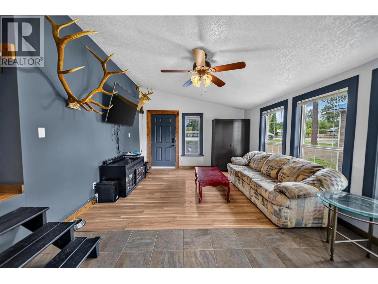 7285 Jaffray Village Loop Road