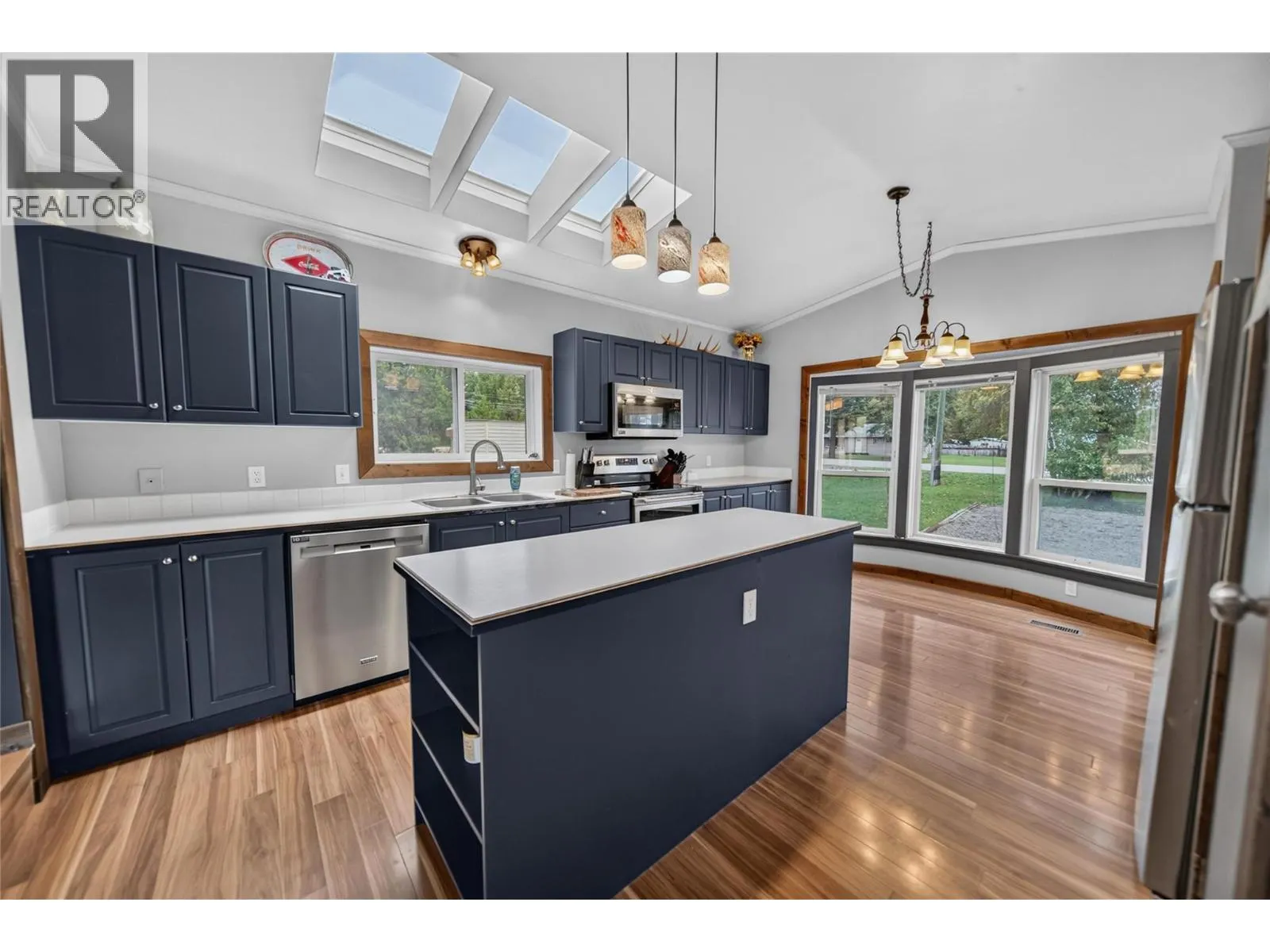 7285 Jaffray Village Loop Road