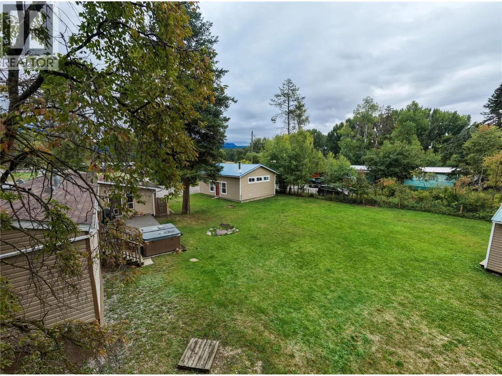 7285 Jaffray Village Loop Road