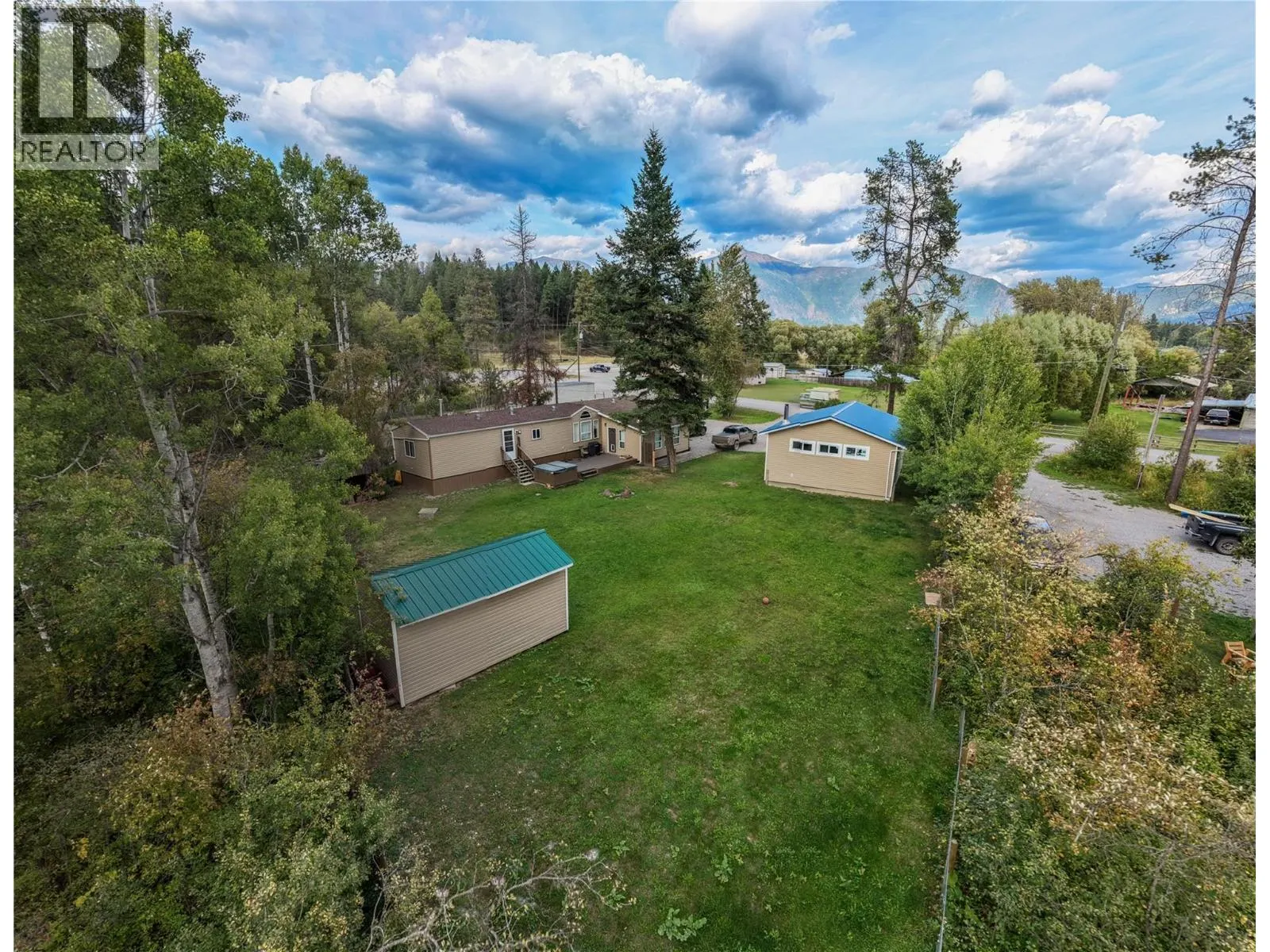 7285 Jaffray Village Loop Road