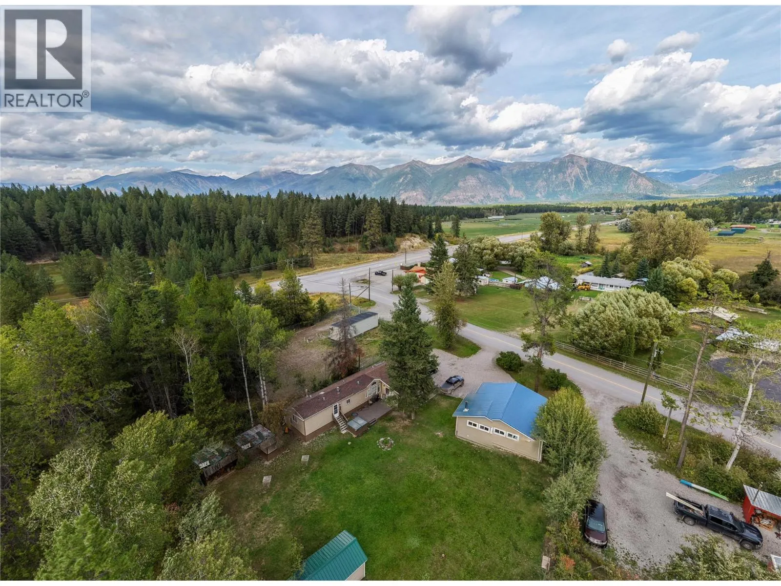 7285 Jaffray Village Loop Road