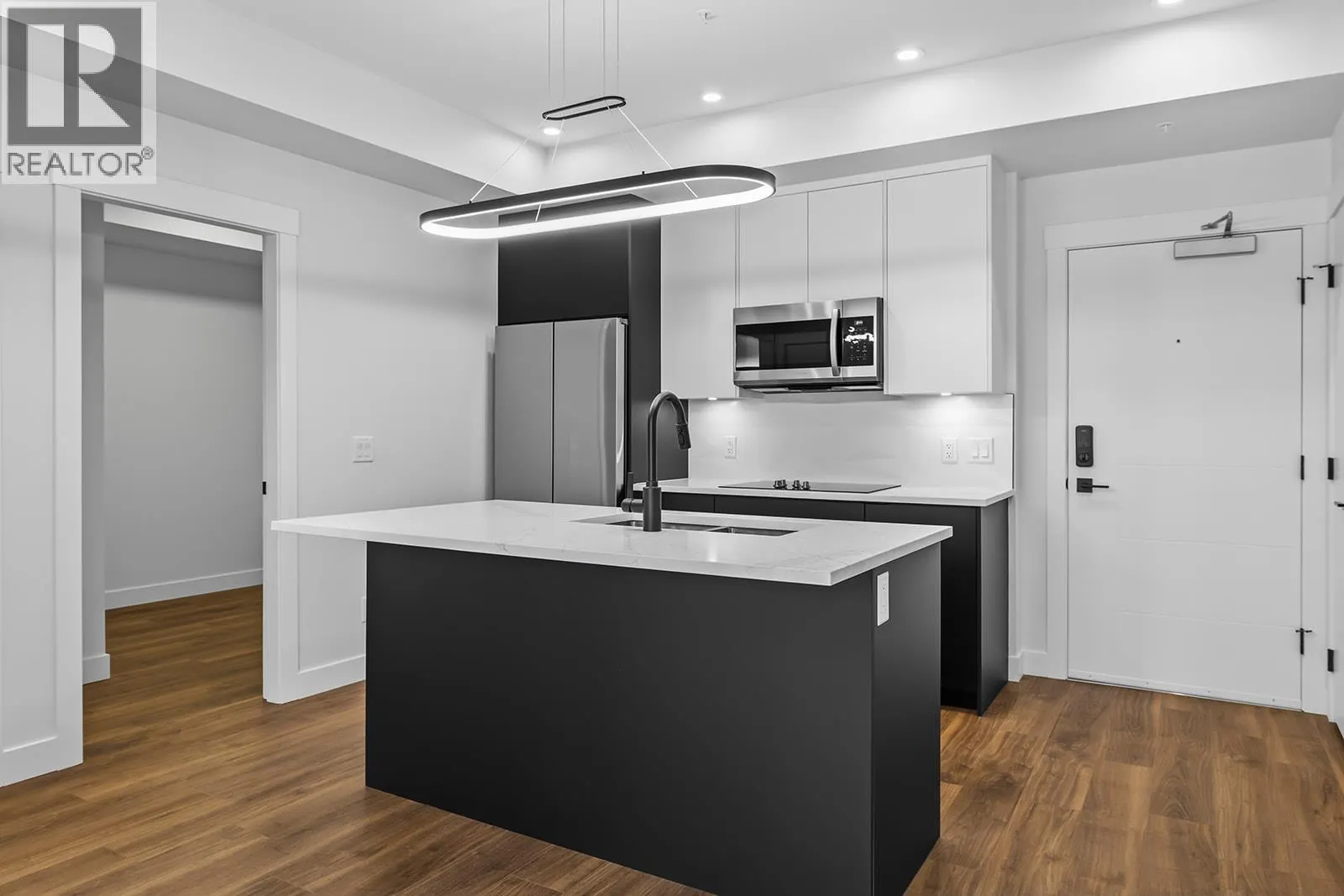 1280 Sutherland Avenue Unit# 404