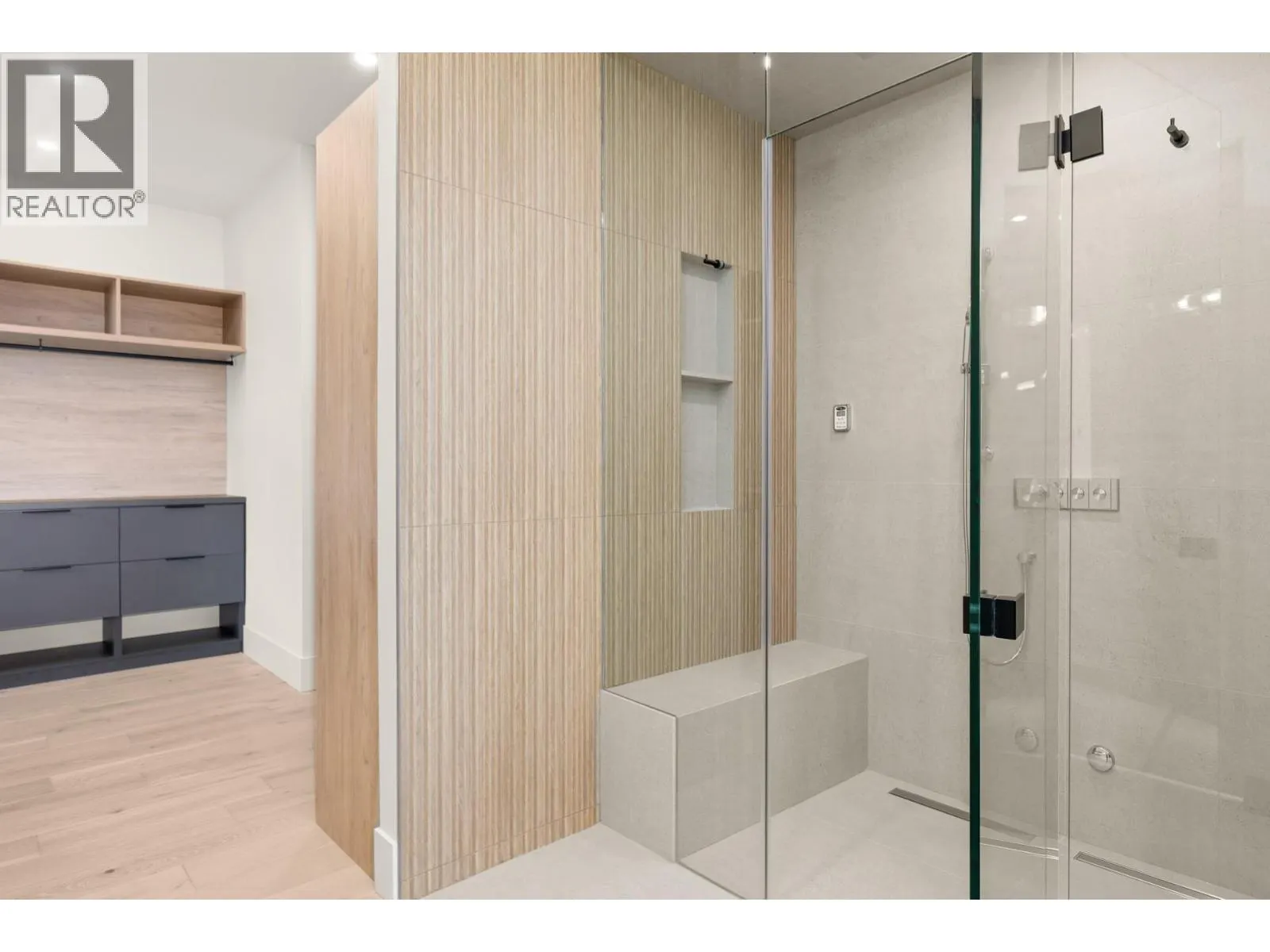 5584 Upper Mission Court