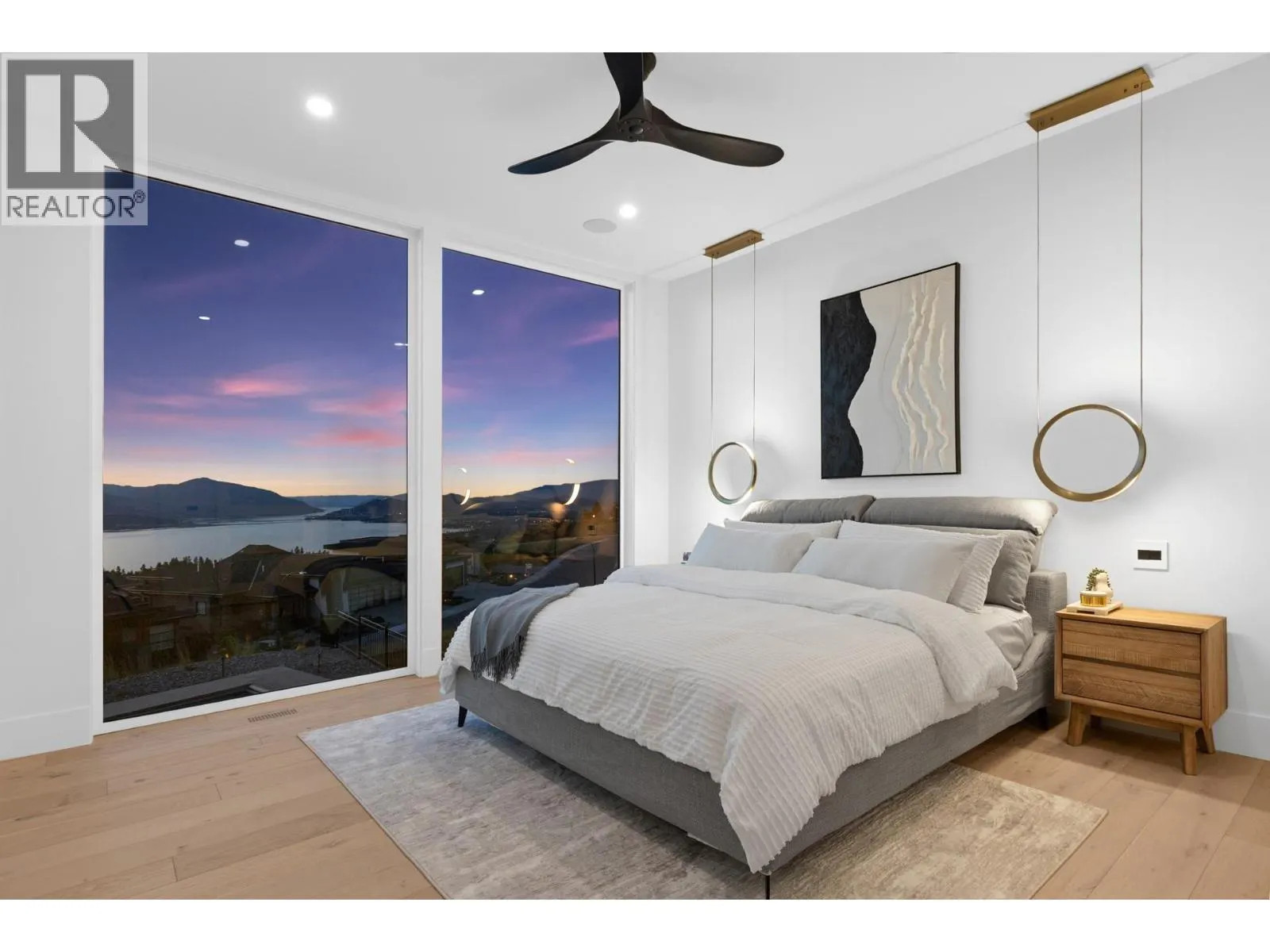 5584 Upper Mission Court