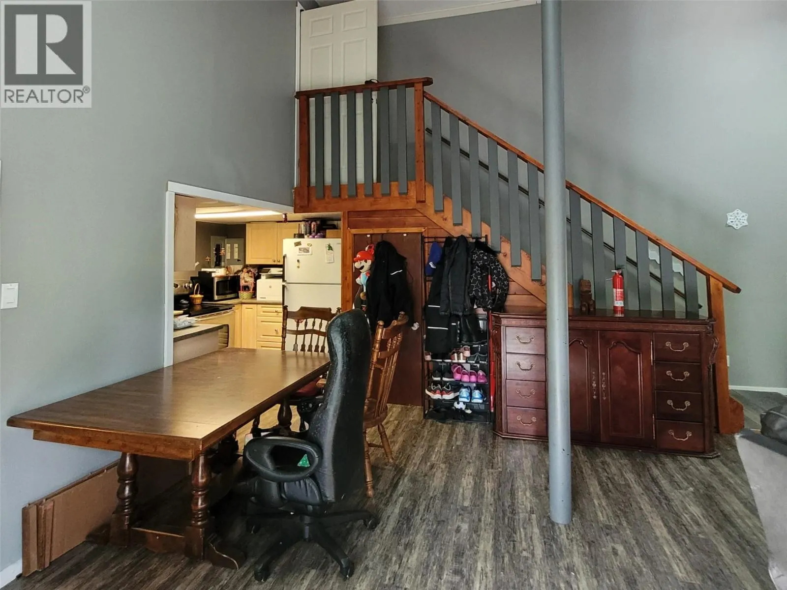 15 LODGE Drive