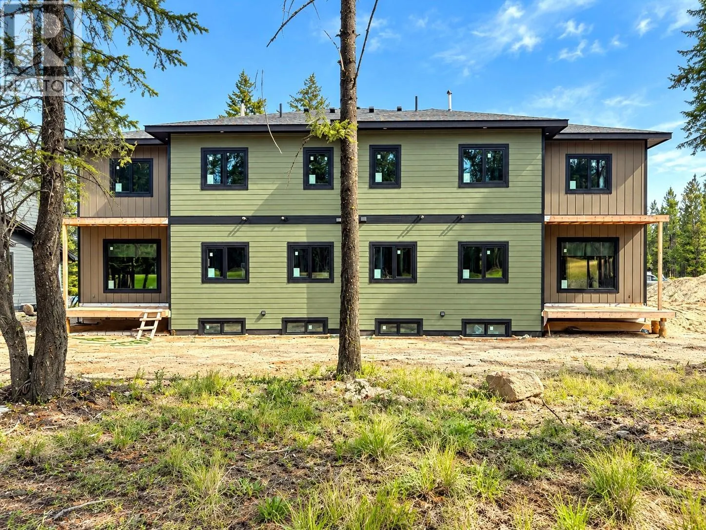 421 Wildstone Close N Unit# 3