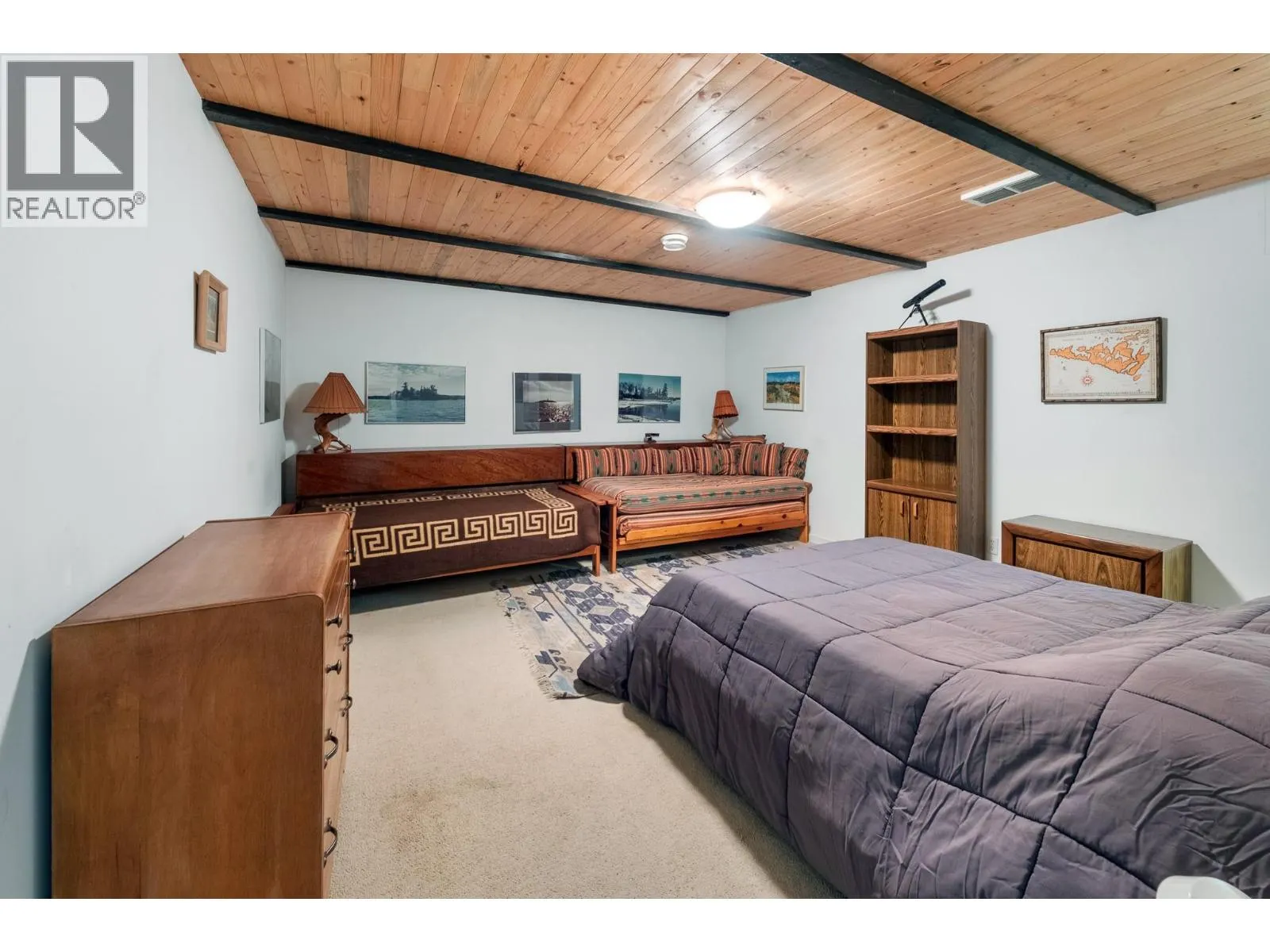 1249 Creighton Valley Road