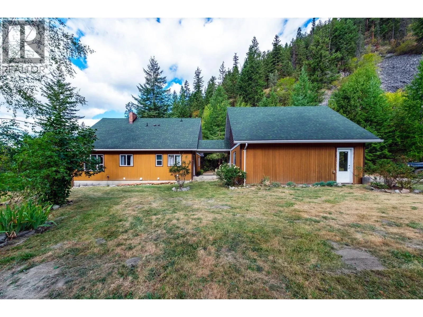 1249 Creighton Valley Road