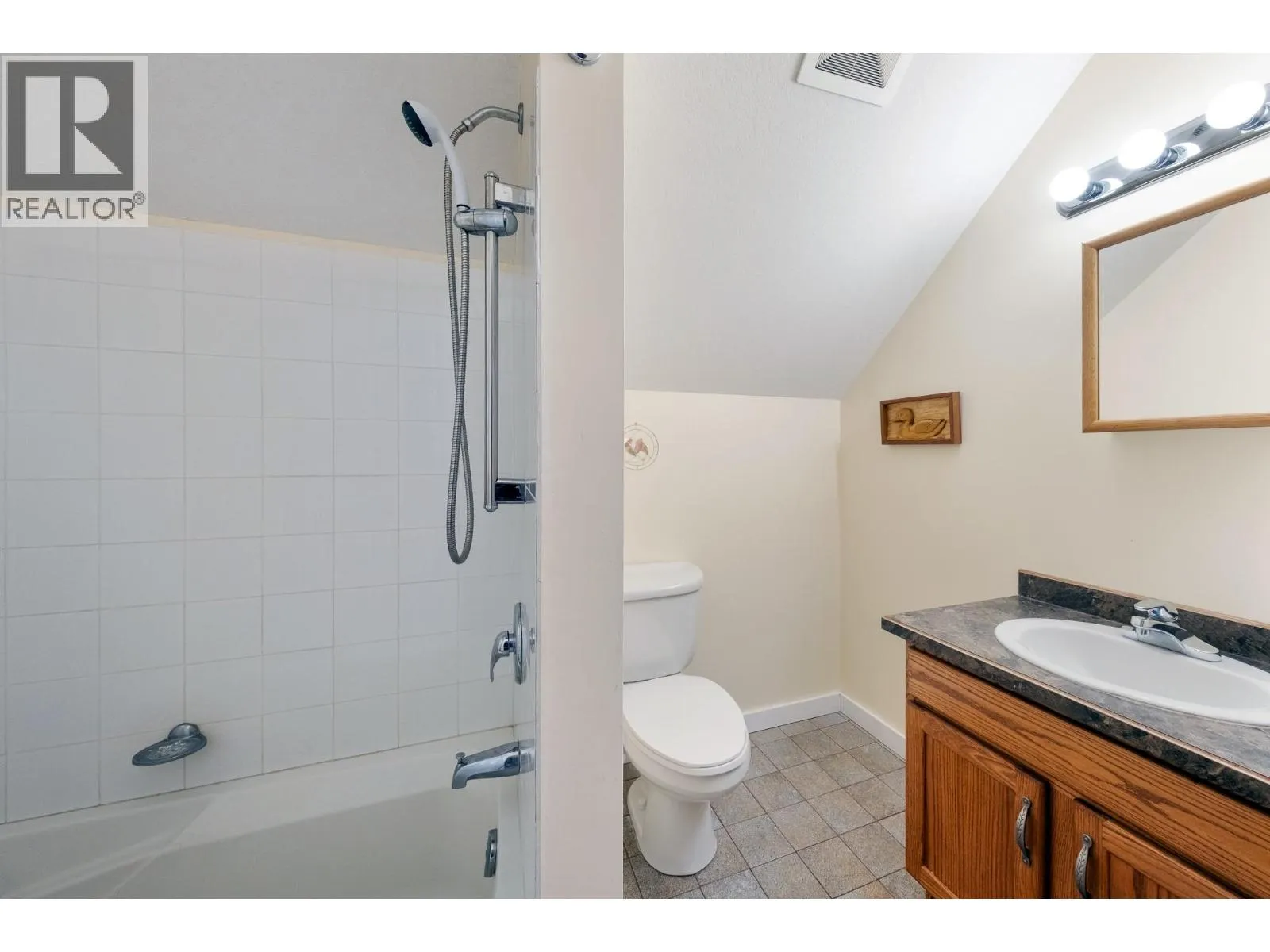 1249 Creighton Valley Road