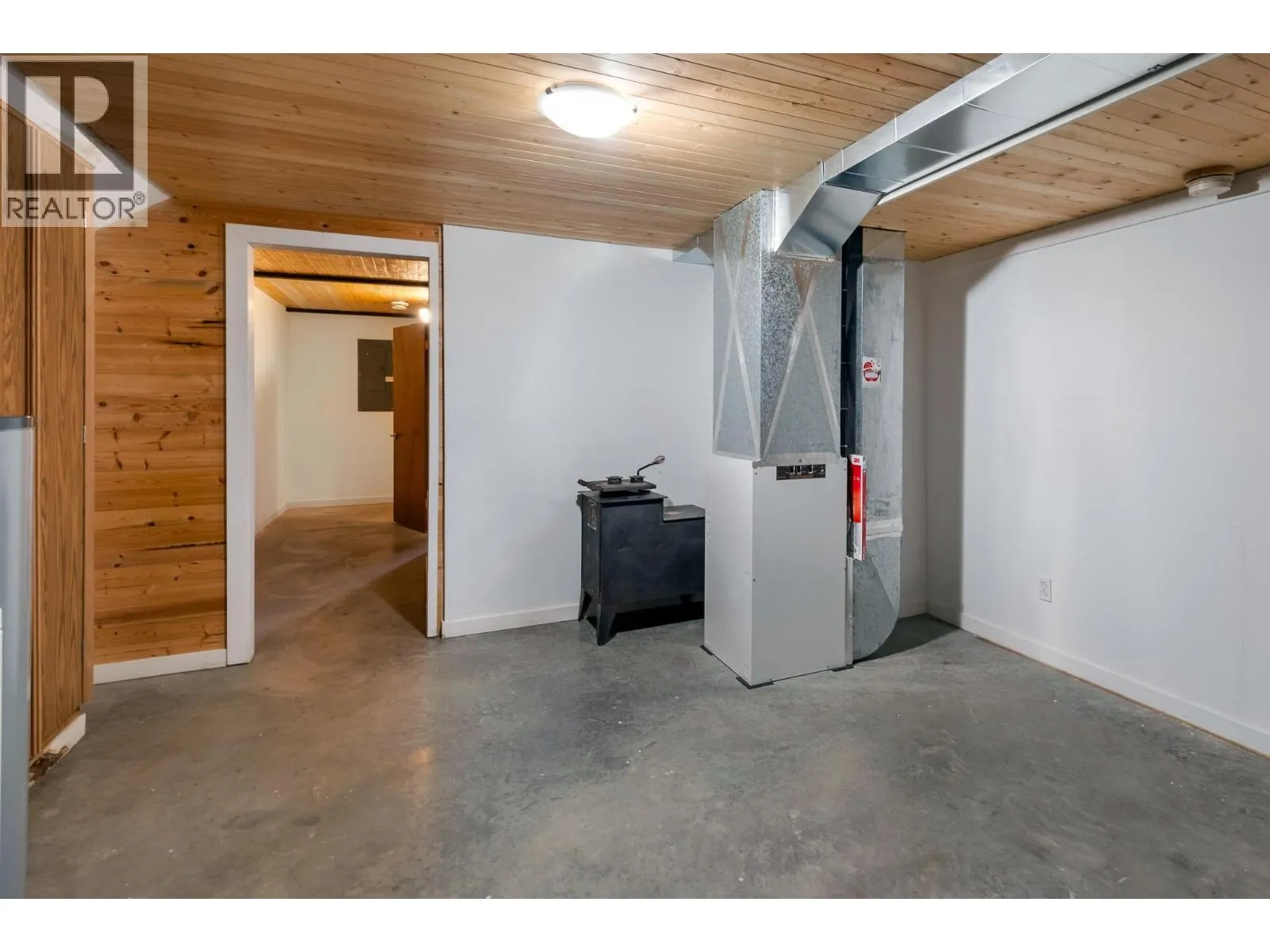 1249 Creighton Valley Road