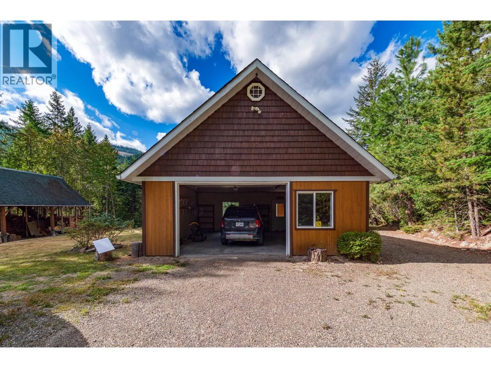 1249 Creighton Valley Road