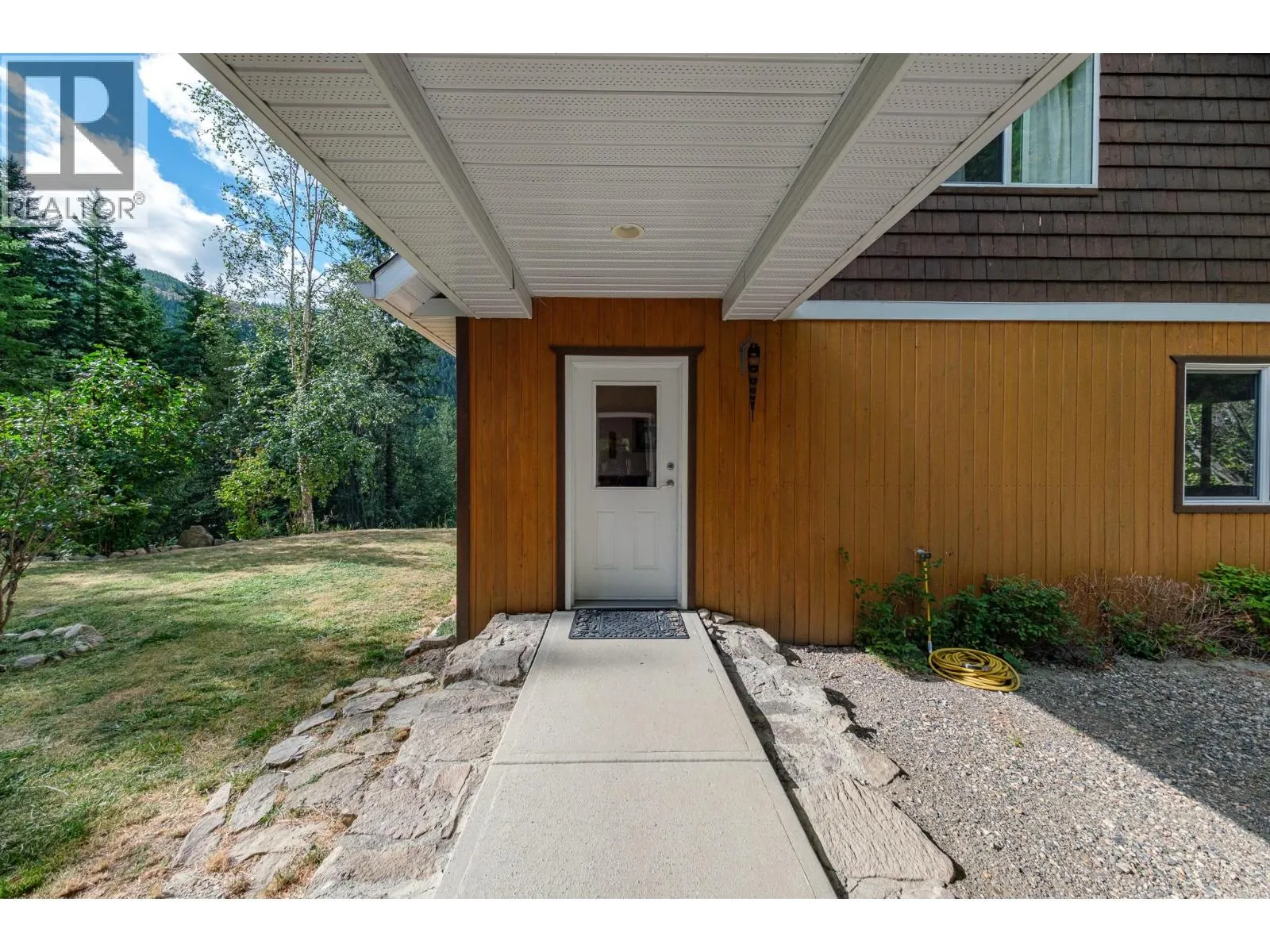 1249 Creighton Valley Road