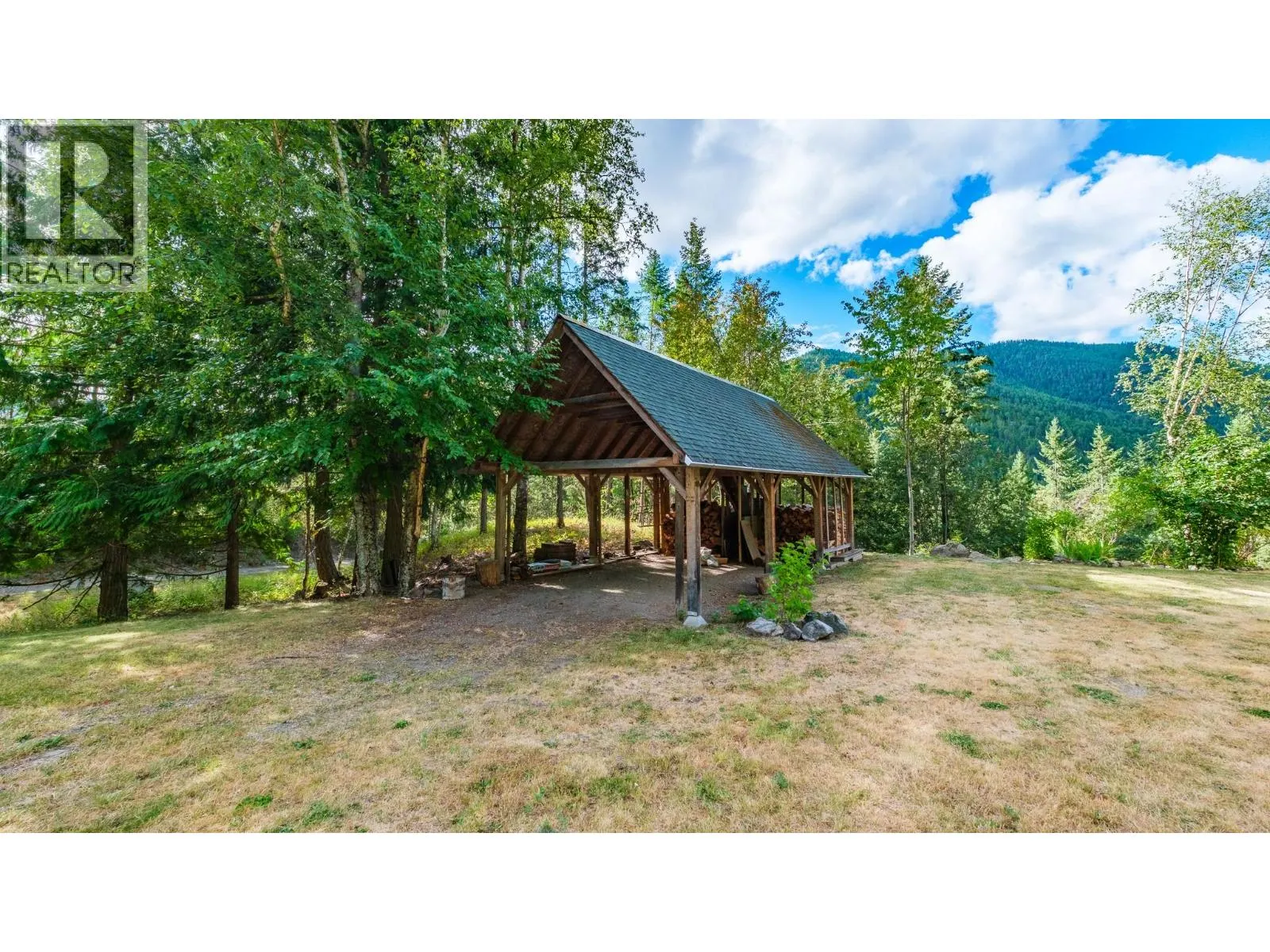 1249 Creighton Valley Road